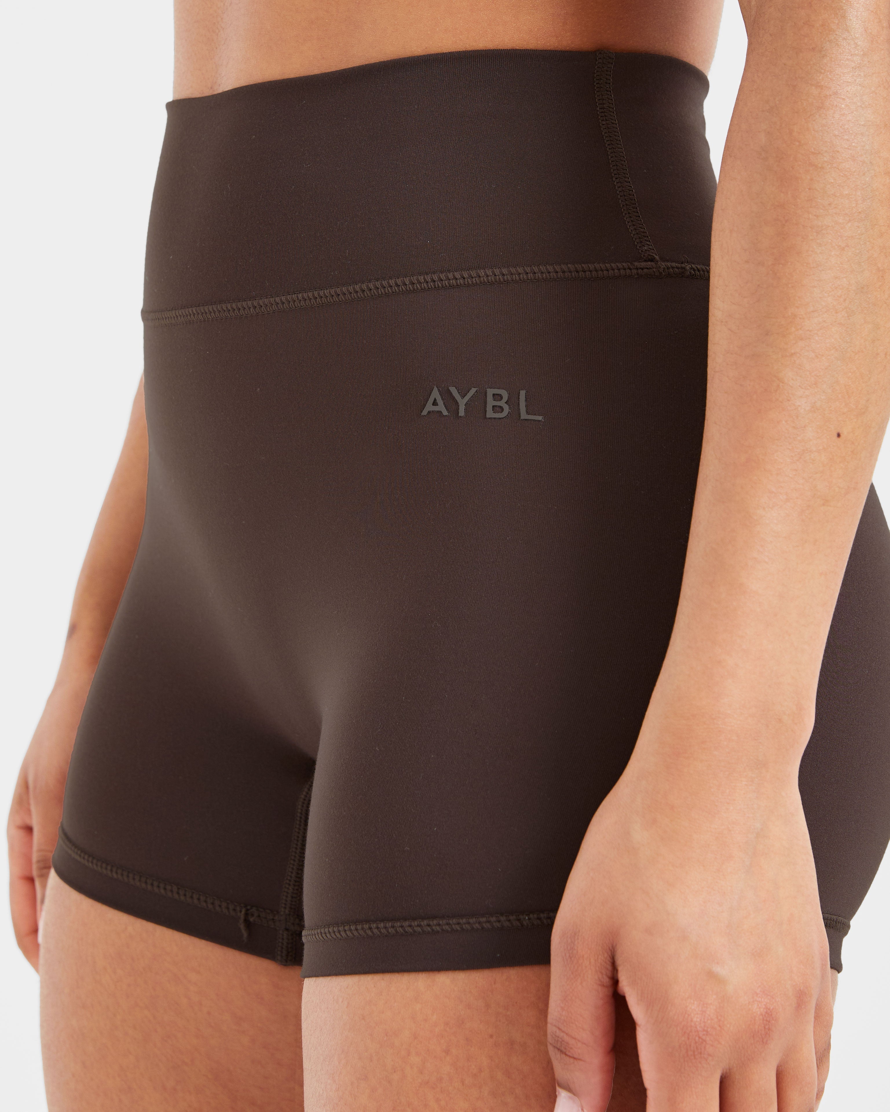 Staple Shorts - Coffee Brun