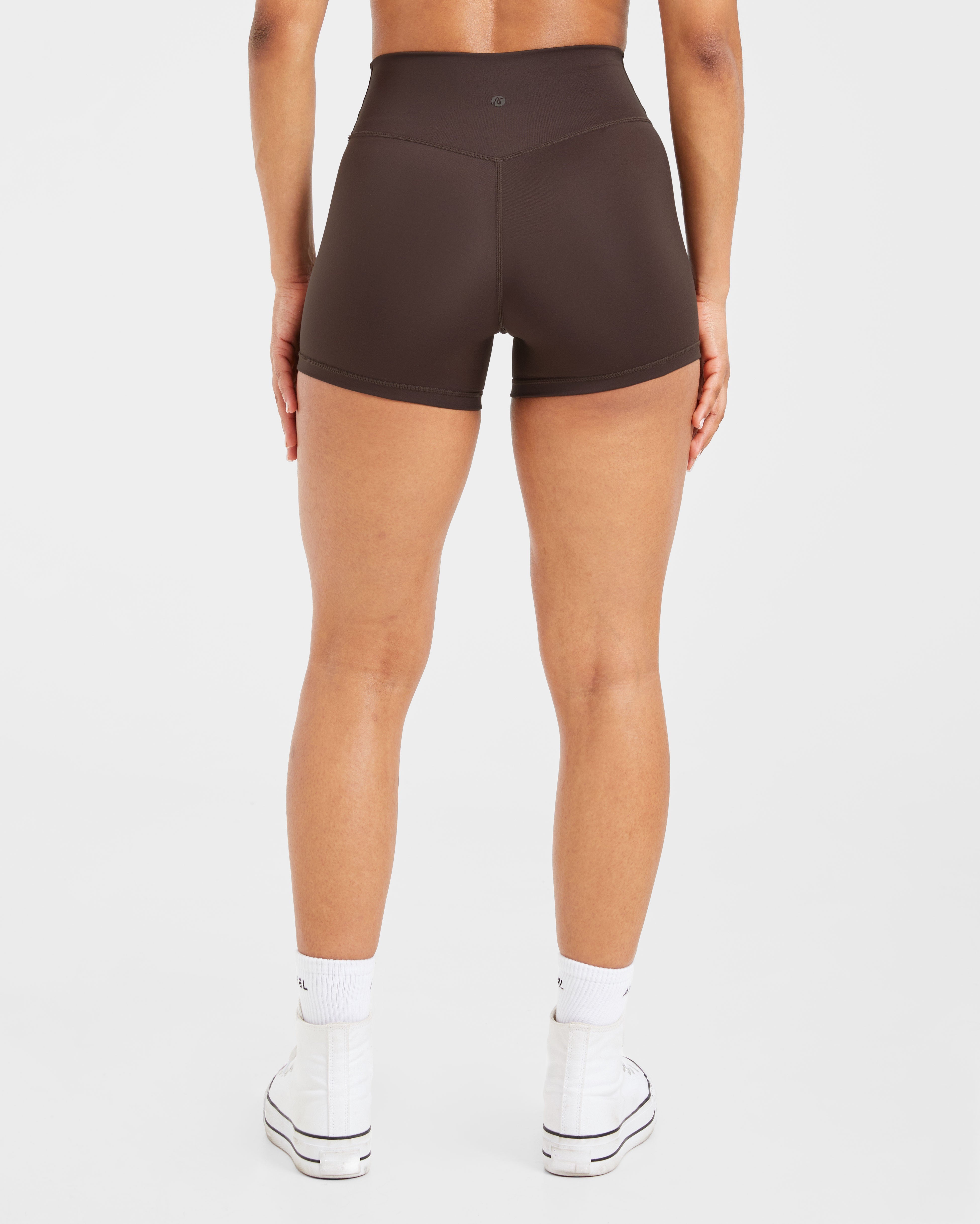 Staple Shorts - Coffee Brun