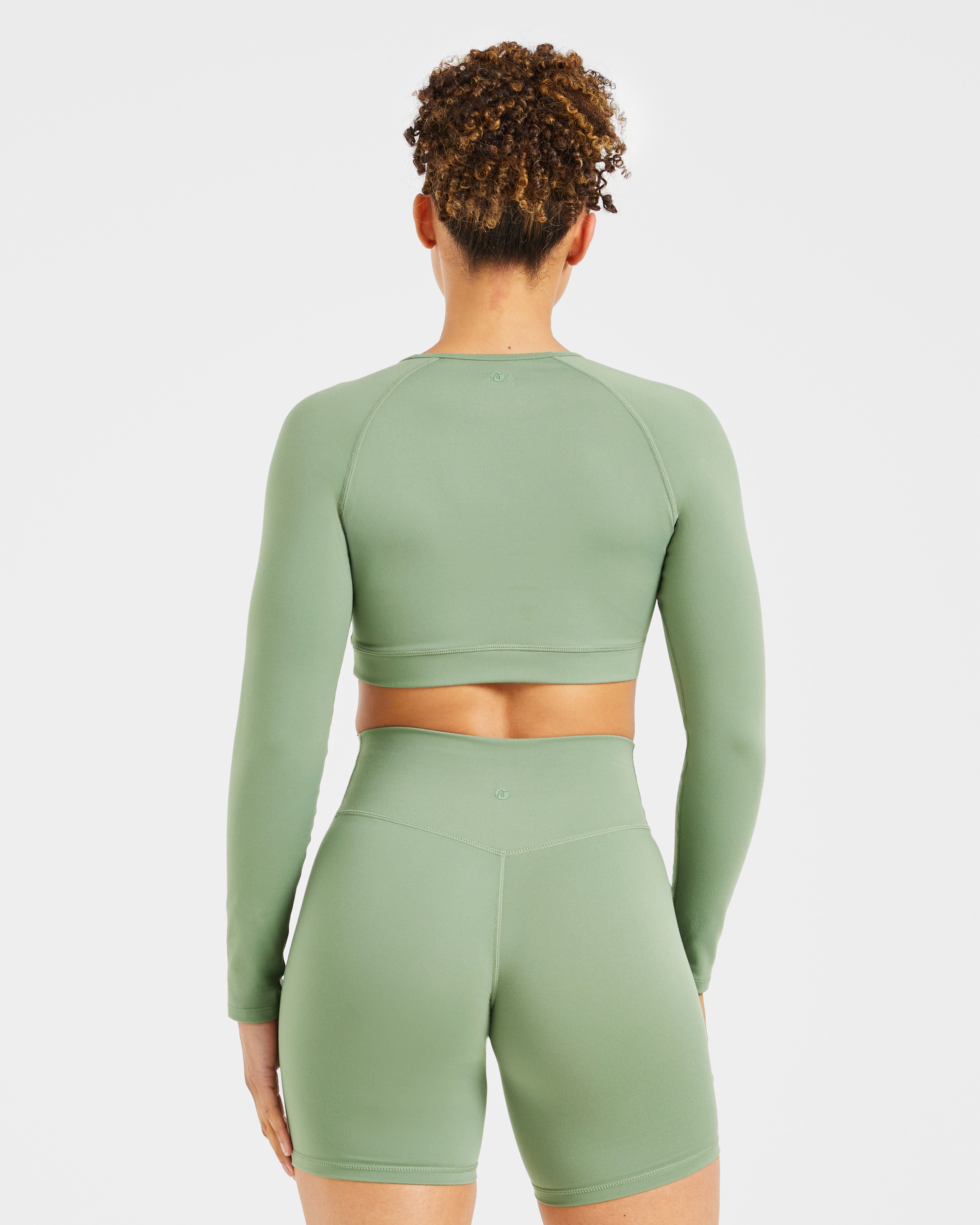 Staple Long Sleeve Crop Top - Olive Vert