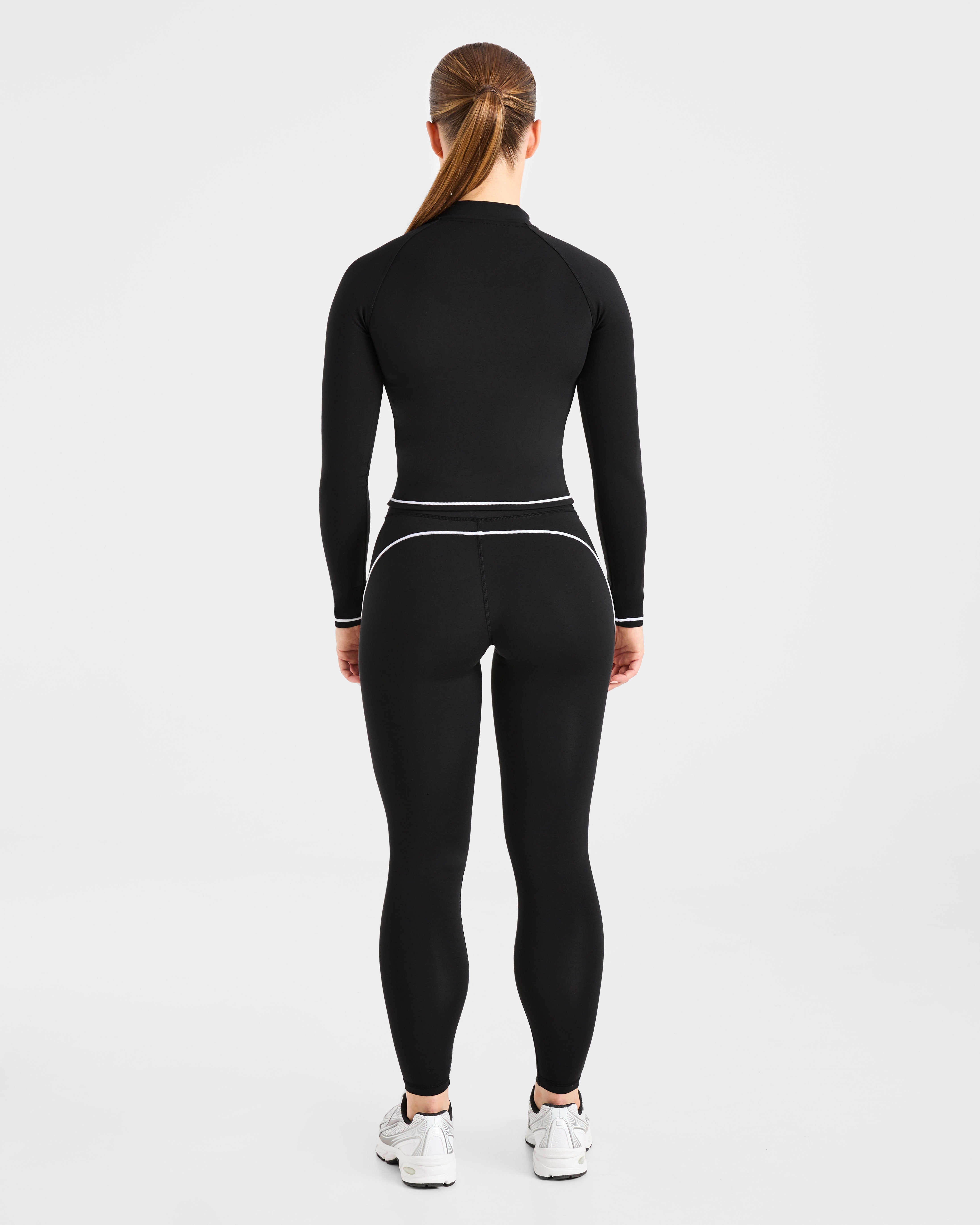Form Zip Up Jacket - Noir