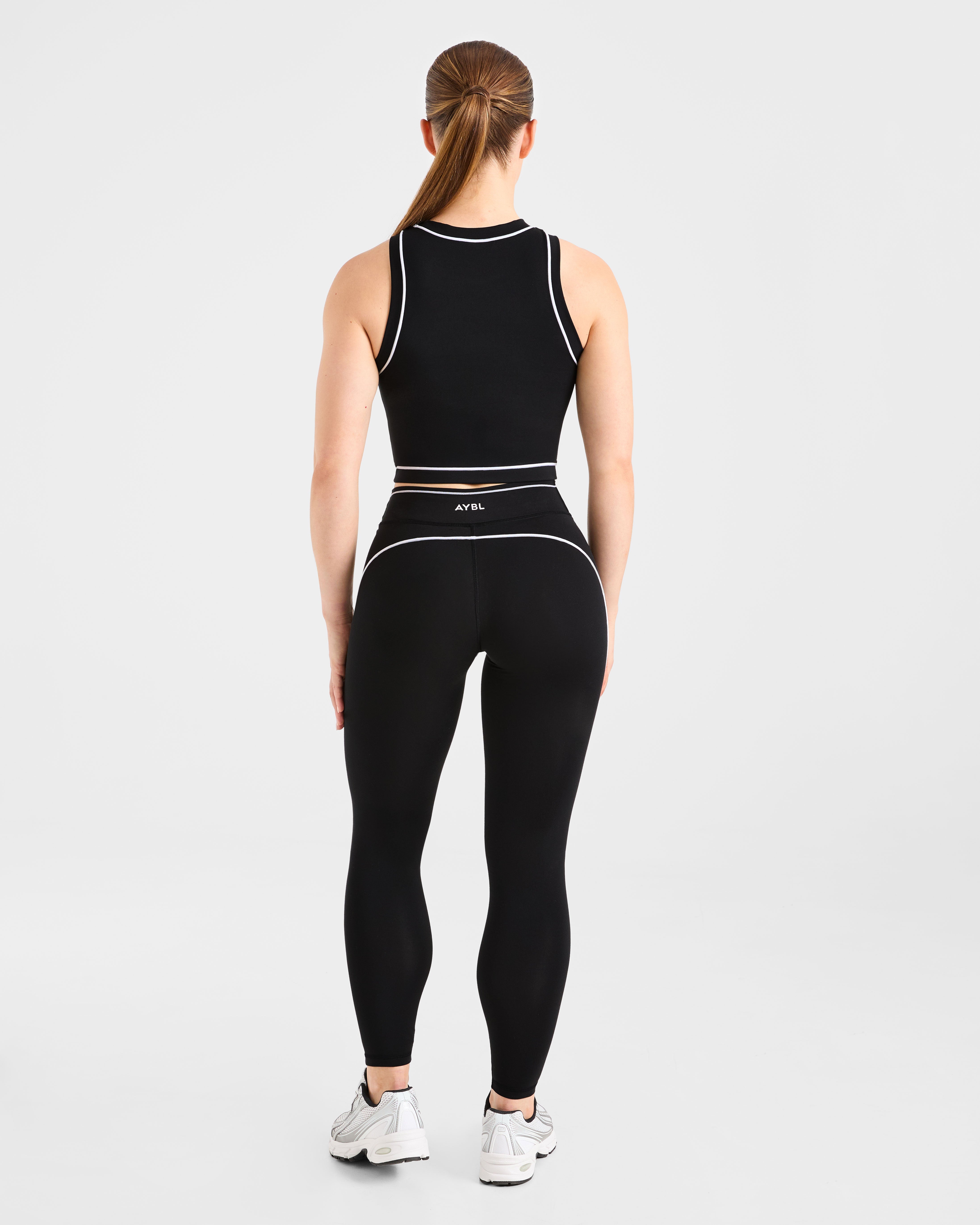 Form Tank Top - Noir