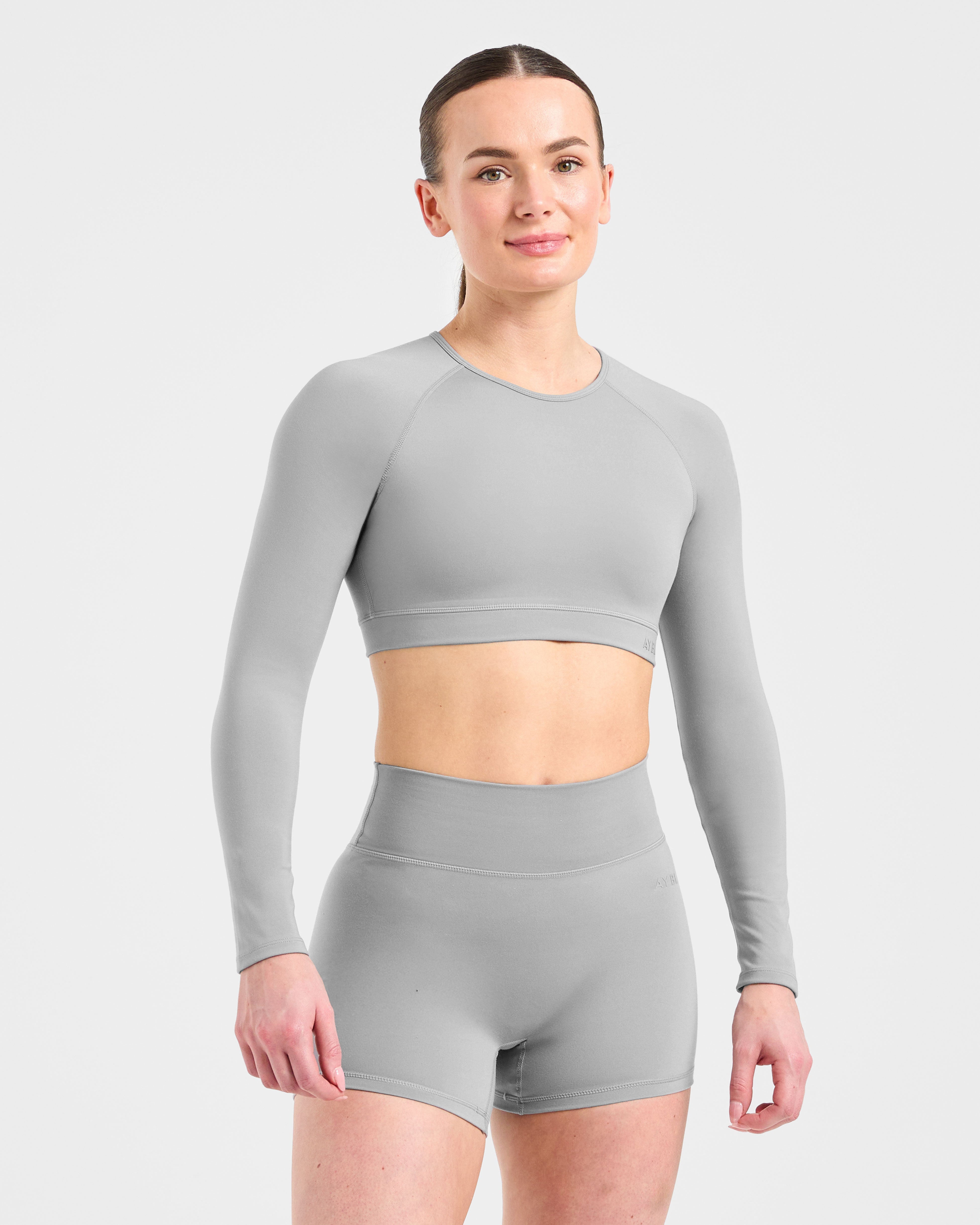 Staple Long Sleeve Crop Top - Gris