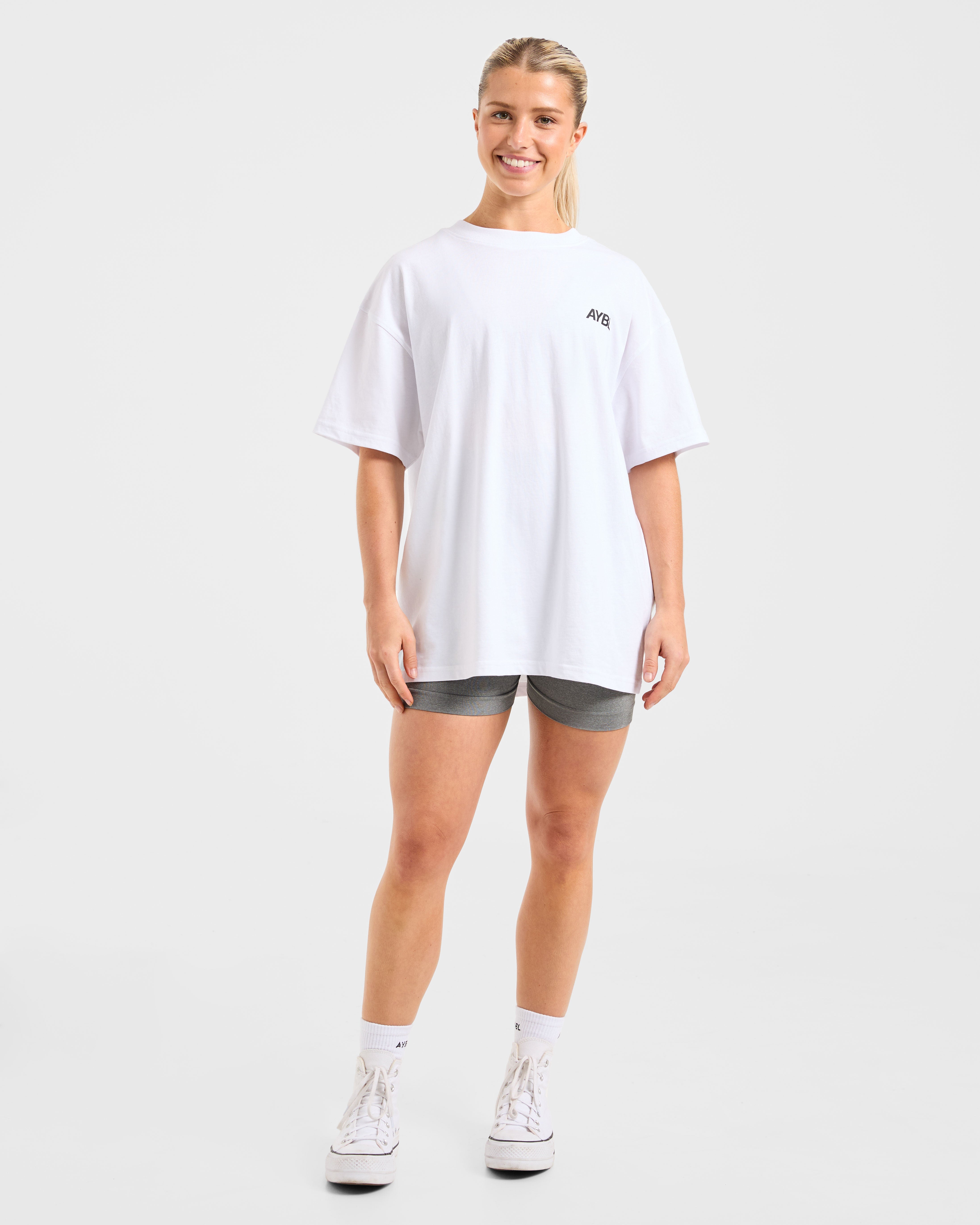 AYBL Sports Club Oversized T Shirt - Blanc