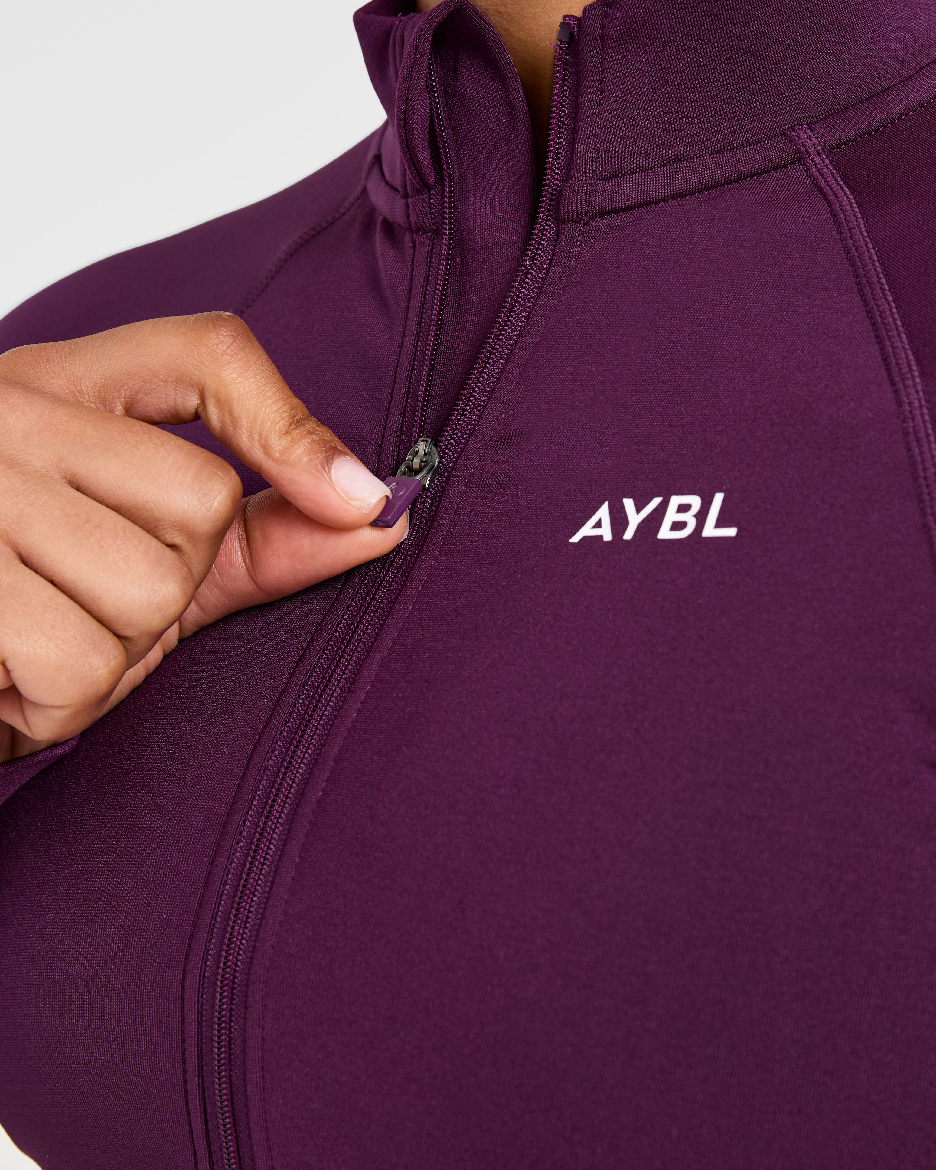 Adapt Seamless Jacket - Midnight Plum