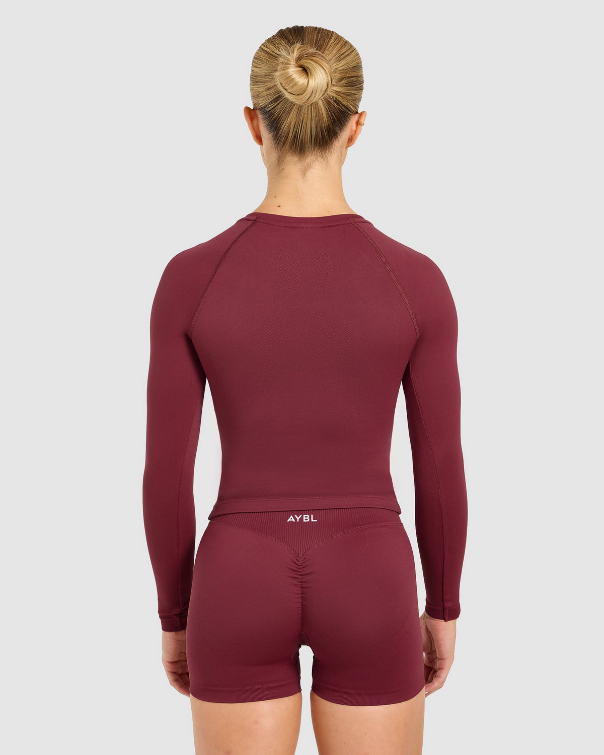 Enhance Seamless Long Sleeve Top - Mahogany Rouge
