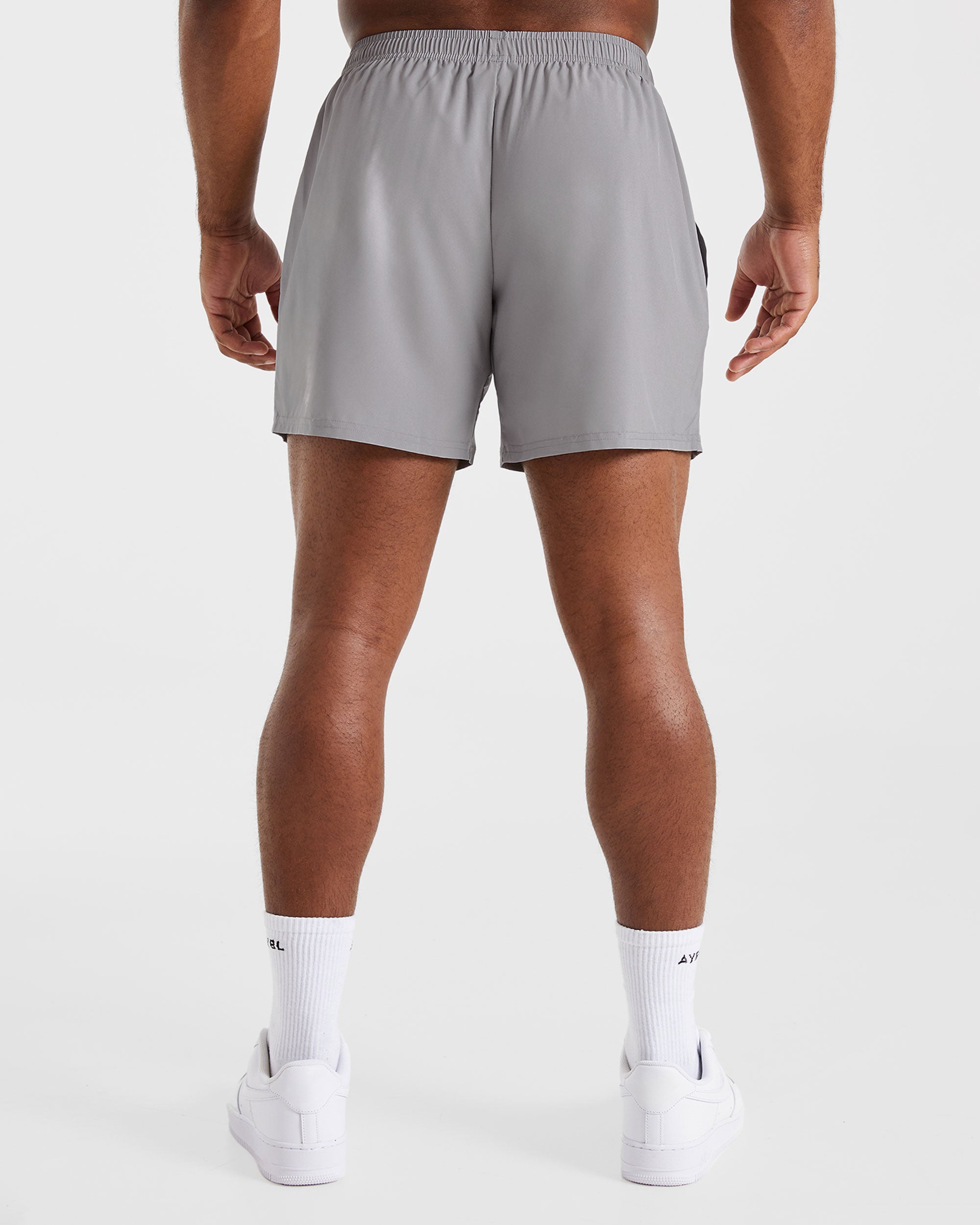 Core 5" Shorts - Gris