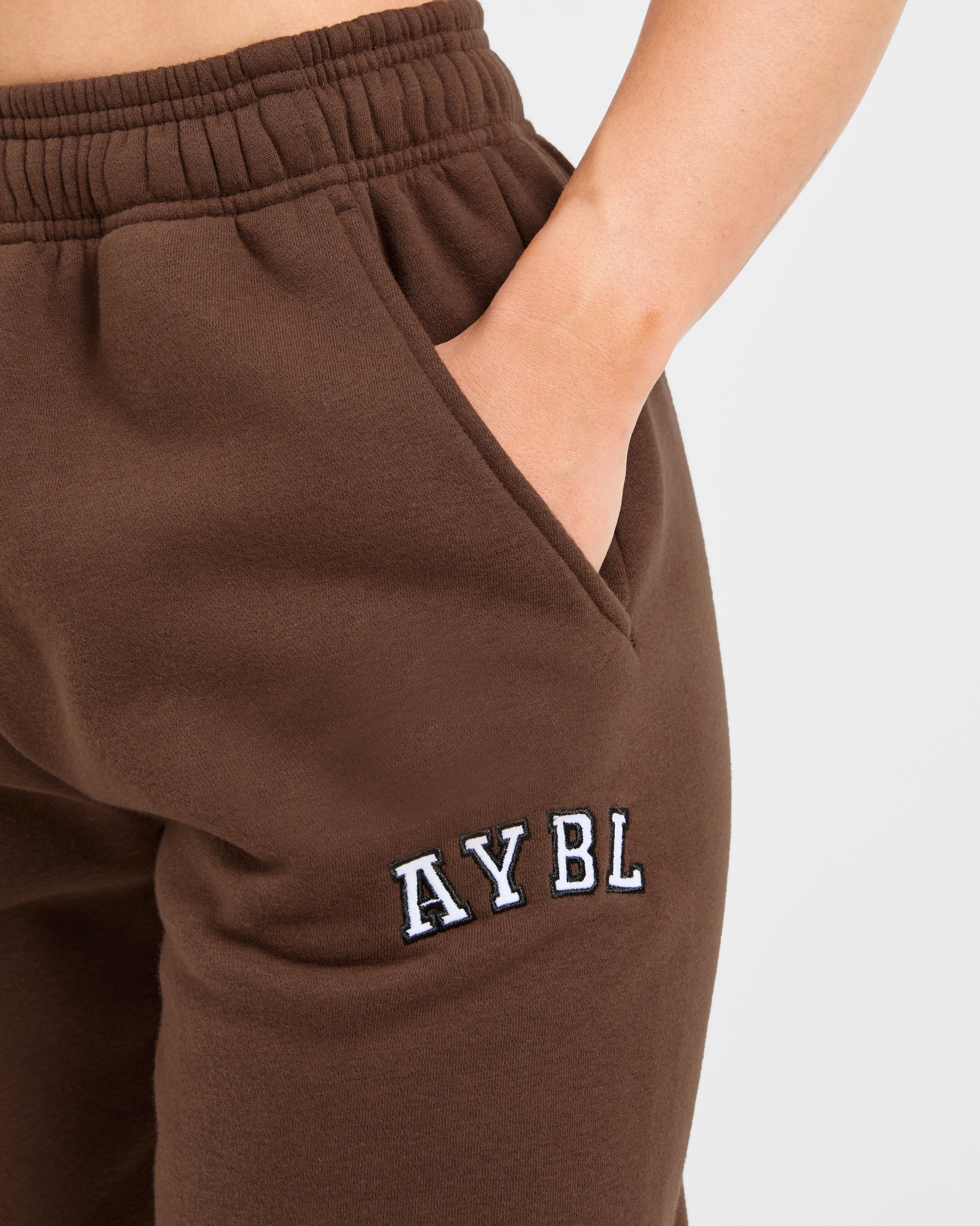 Varsity 2.0 Oversized Straight Leg Joggers - Marron