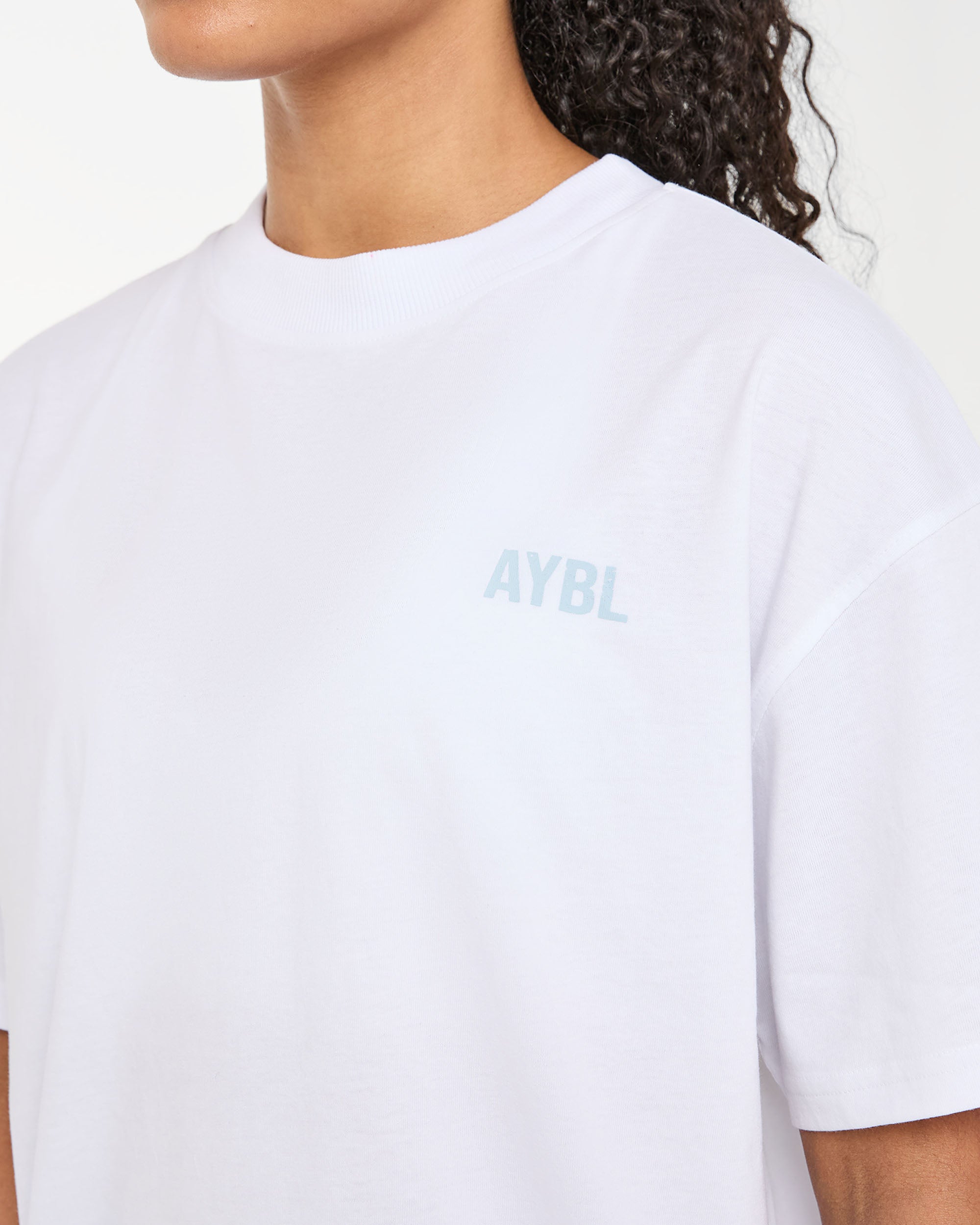 Show Up Oversized T Shirt - Blanc/Bleu