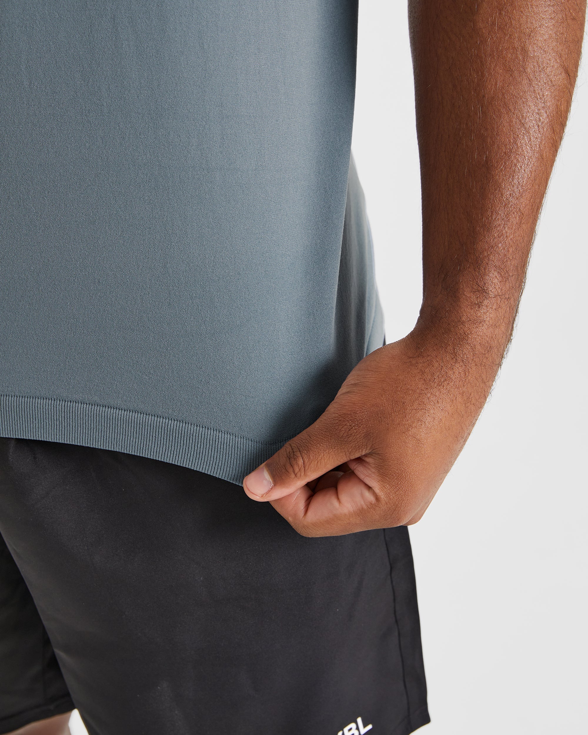 Ascend Seamless T Shirt - Slate Bleu