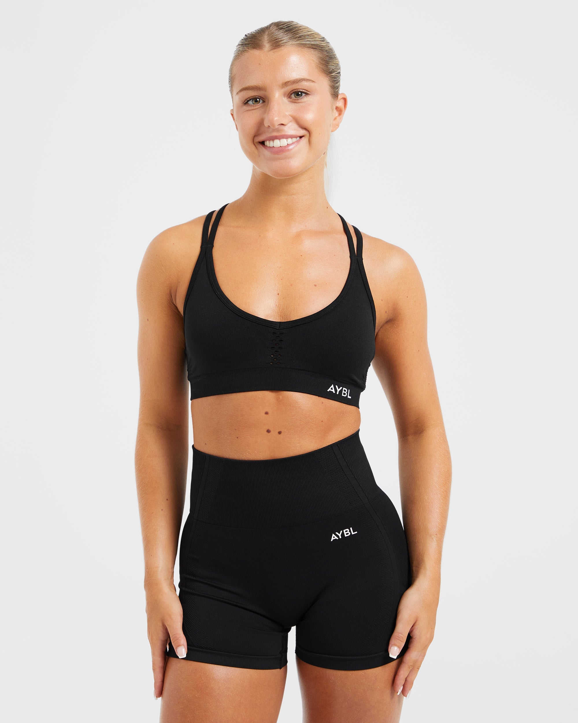 Essential Seamless Strappy Sports Bra - Noir