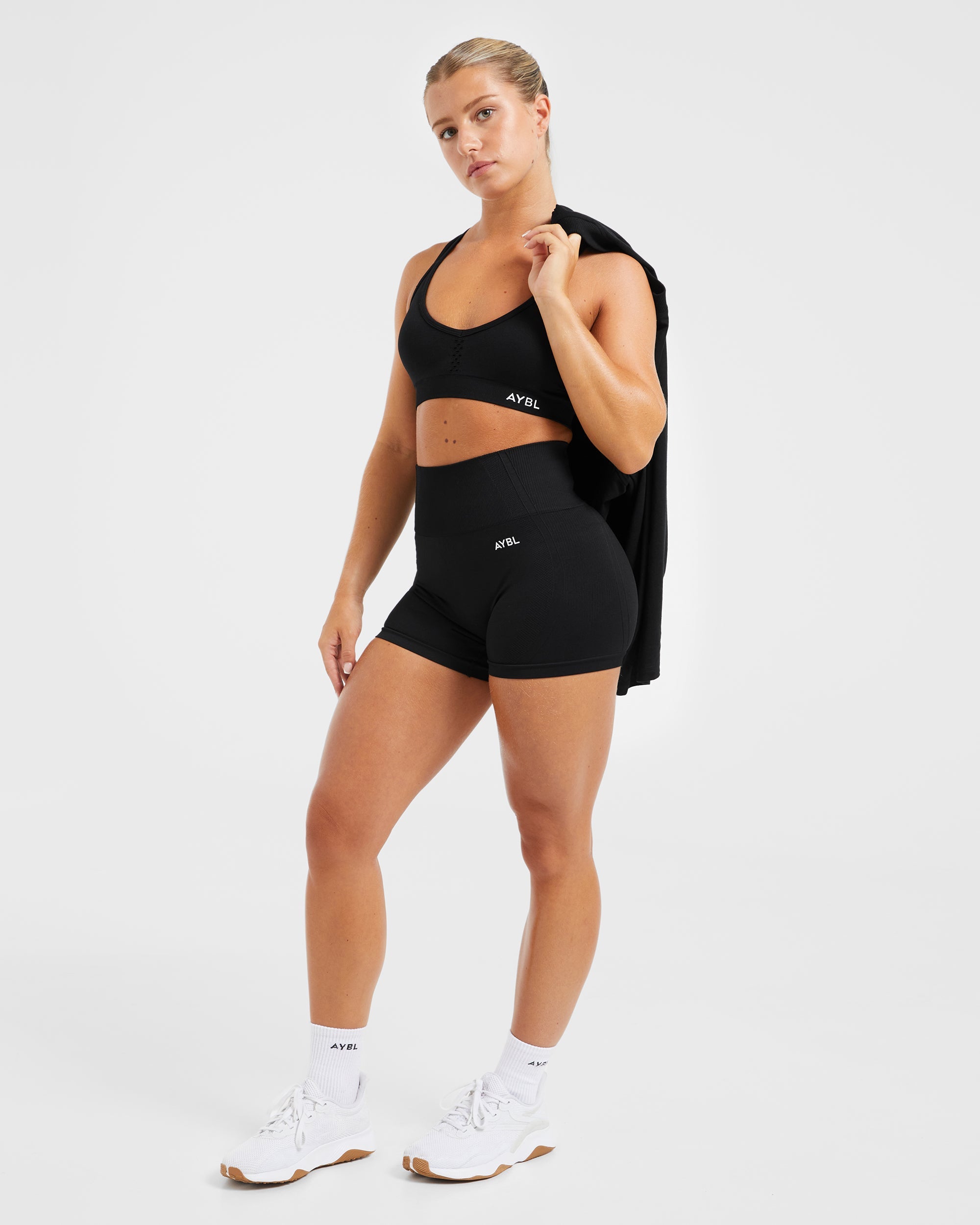 Essential Seamless Strappy Sports Bra - Noir