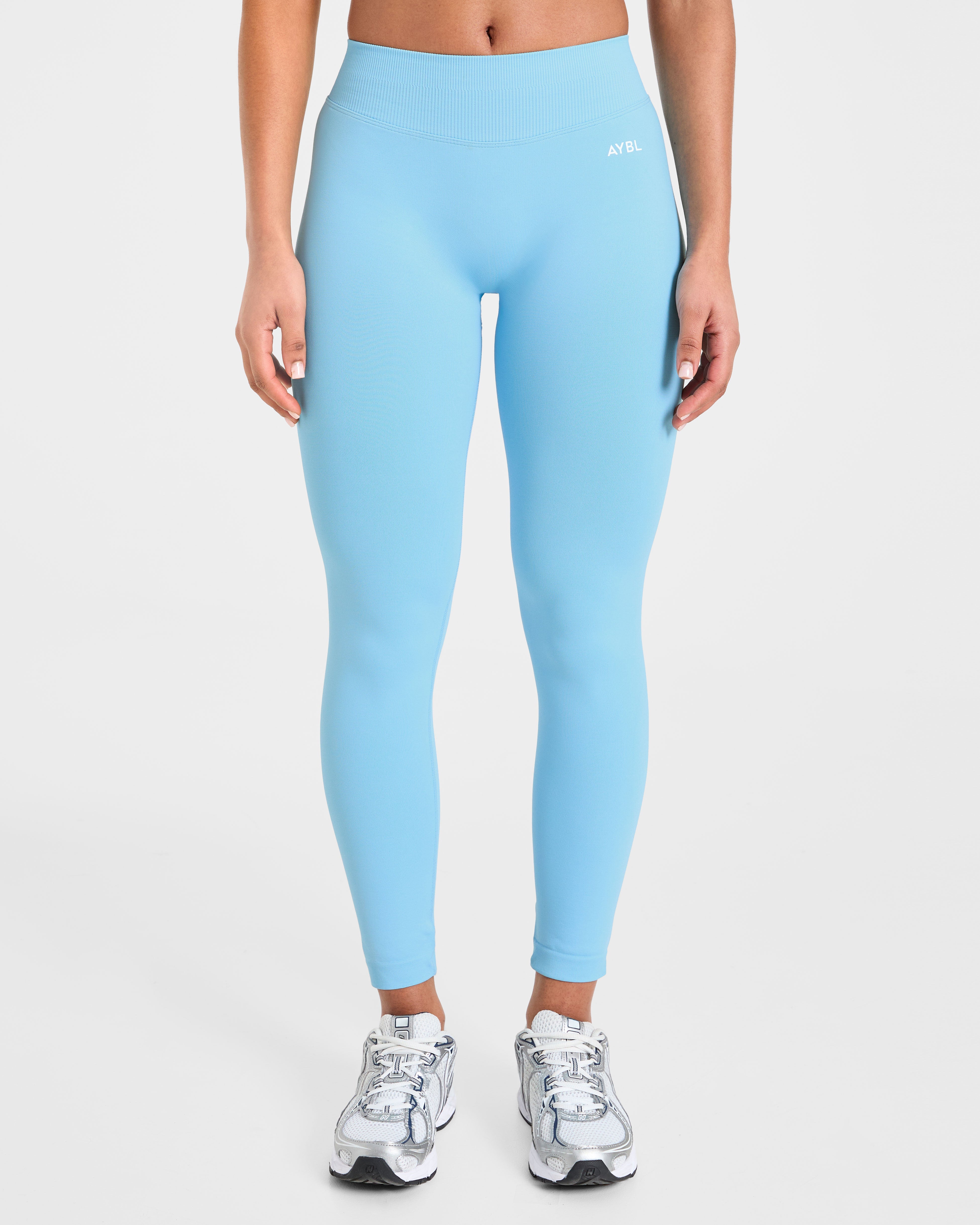 Enhance Seamless Leggings - Powder Bleu