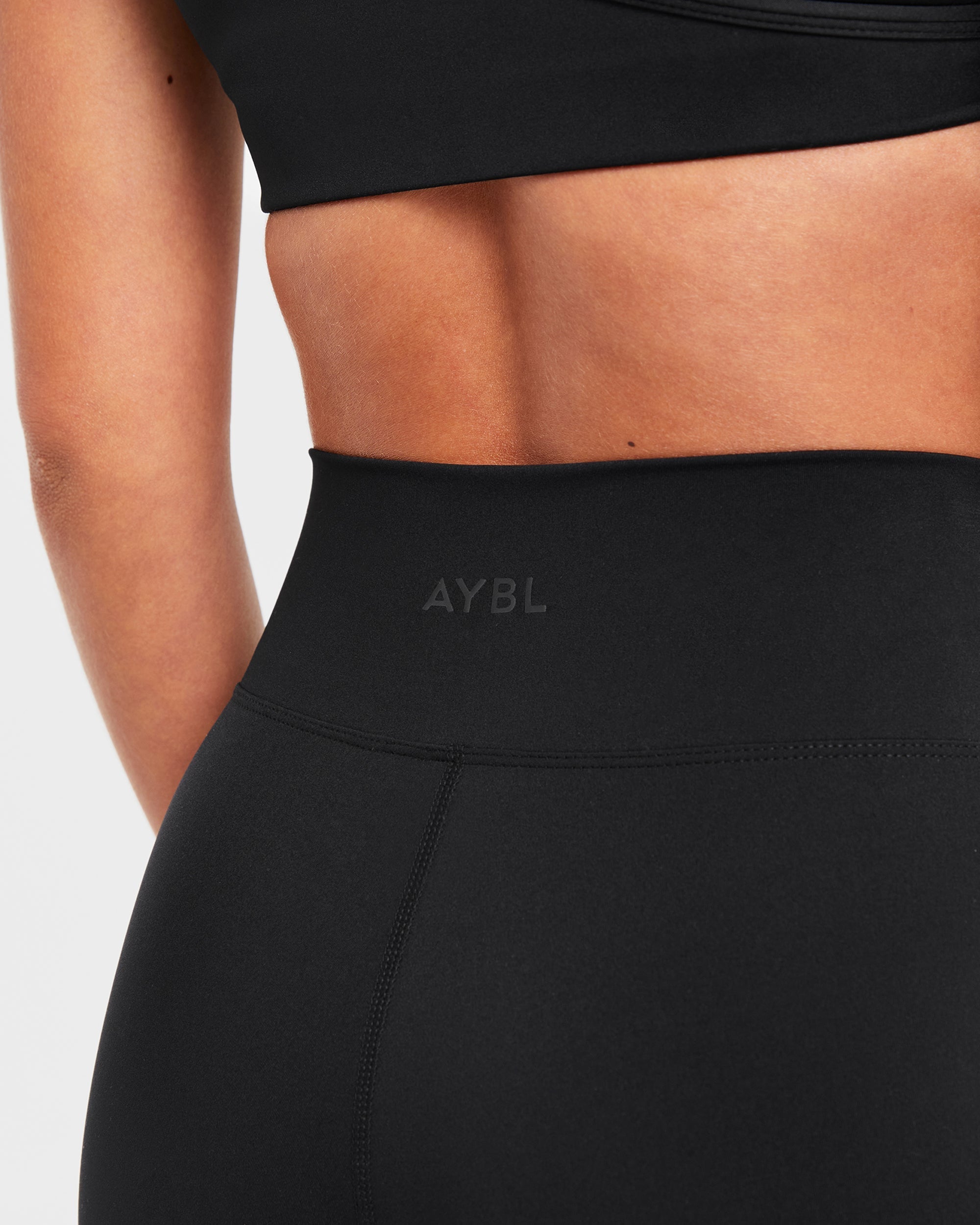 Sculpt Wrap Shorts - Noir