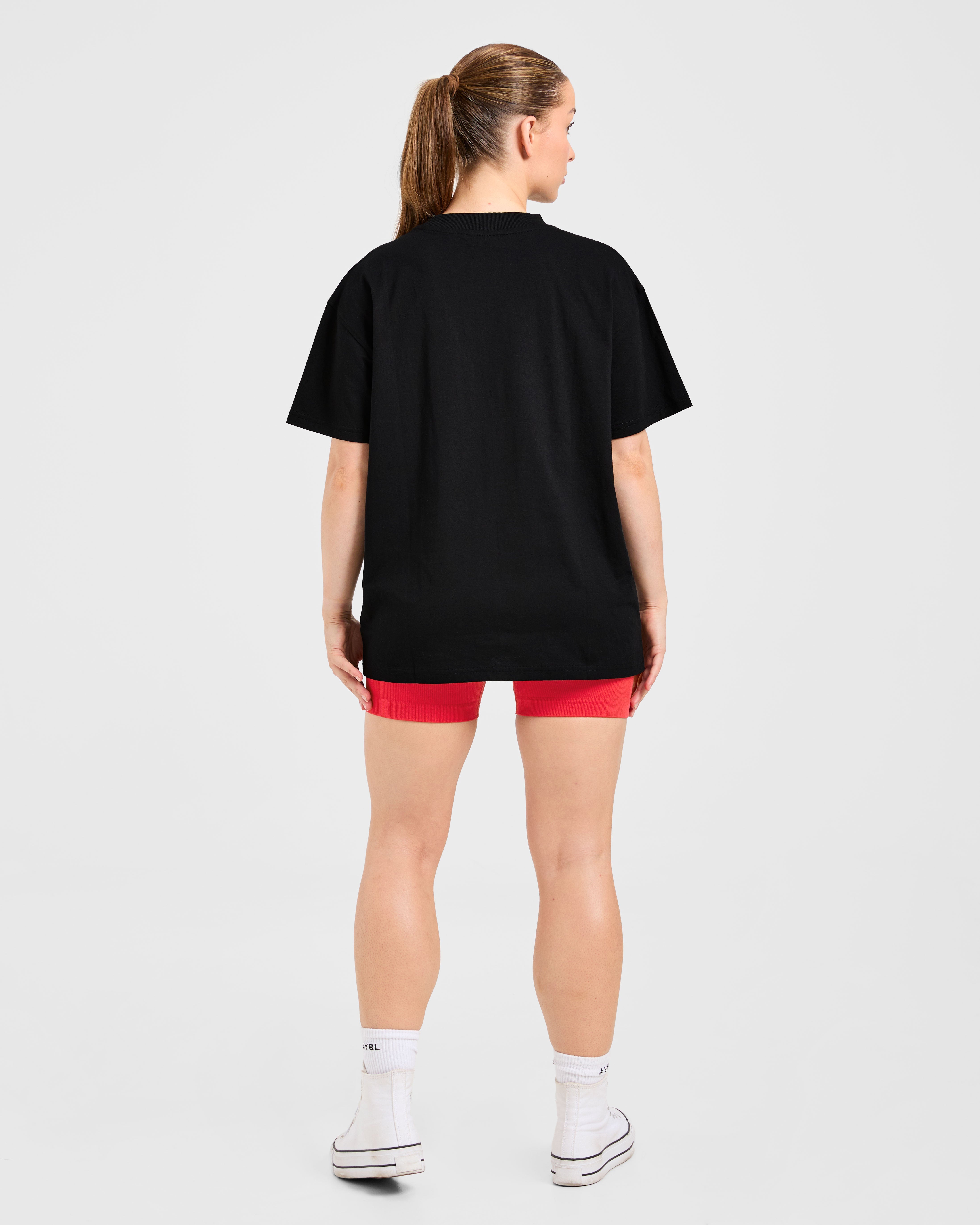 Sports Club Gothic Oversized T Shirt - Noir/Rouge