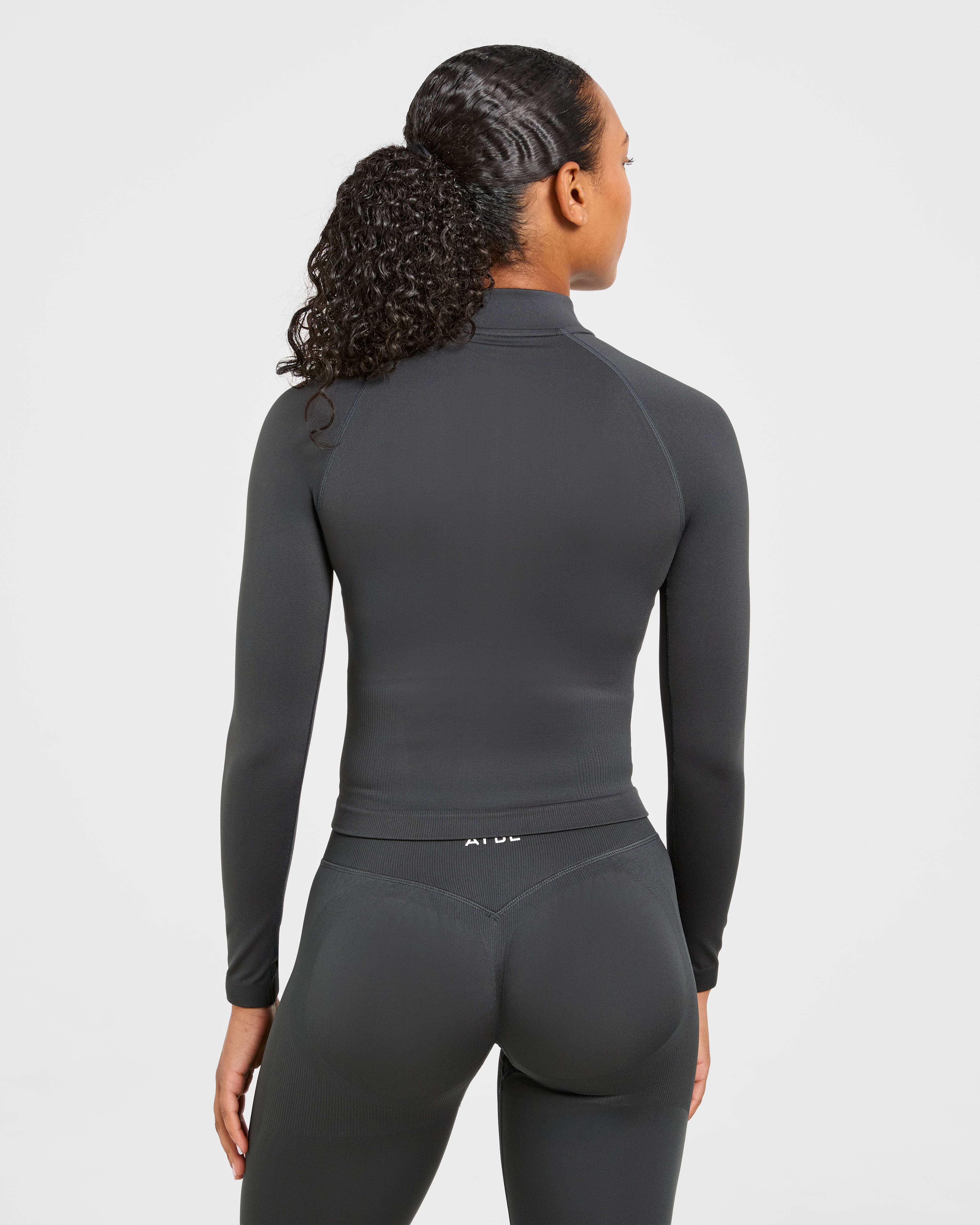 Adapt Seamless Jacket - Dark Charcoal