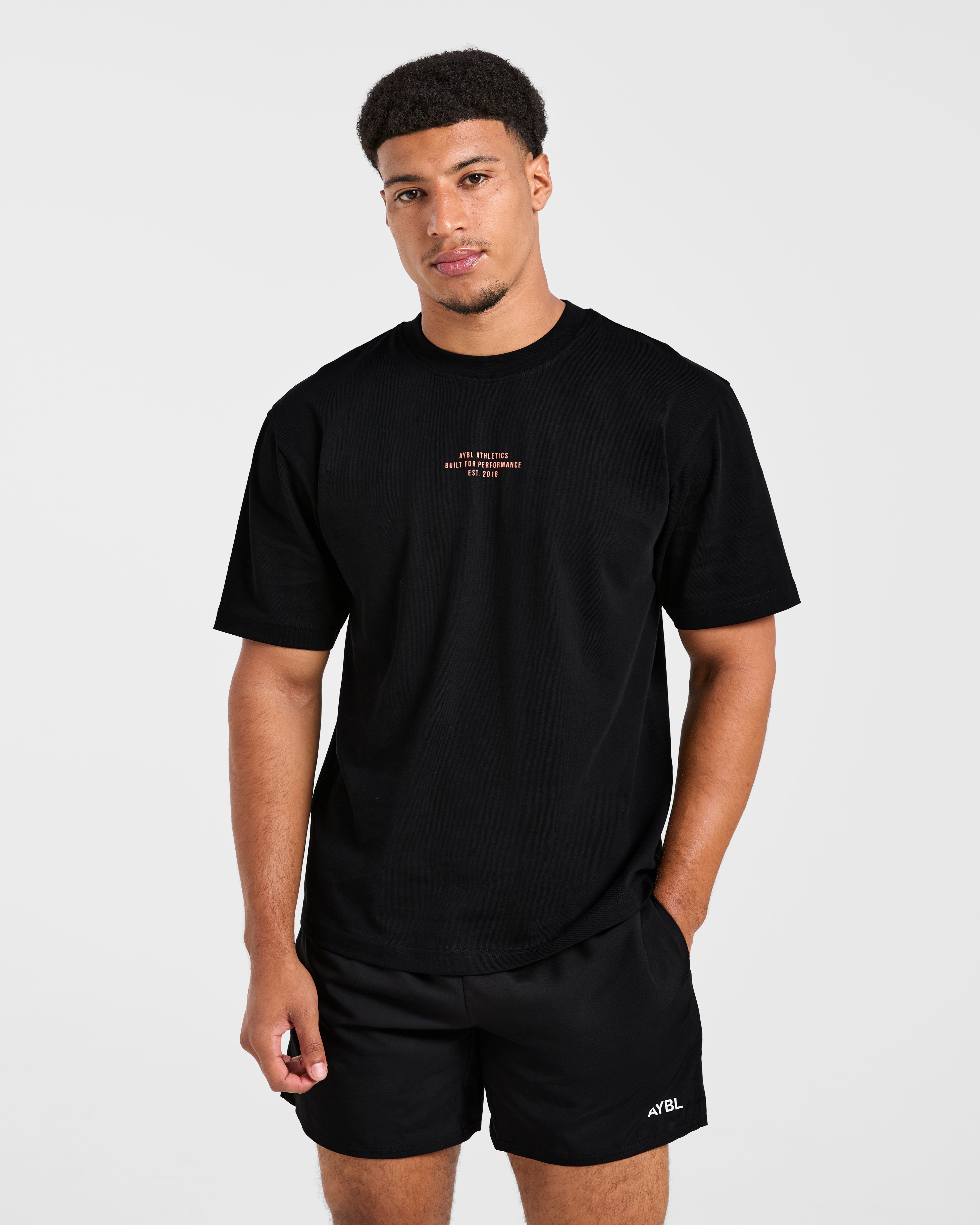 Athletics Performance T Shirt - Noir/Orange