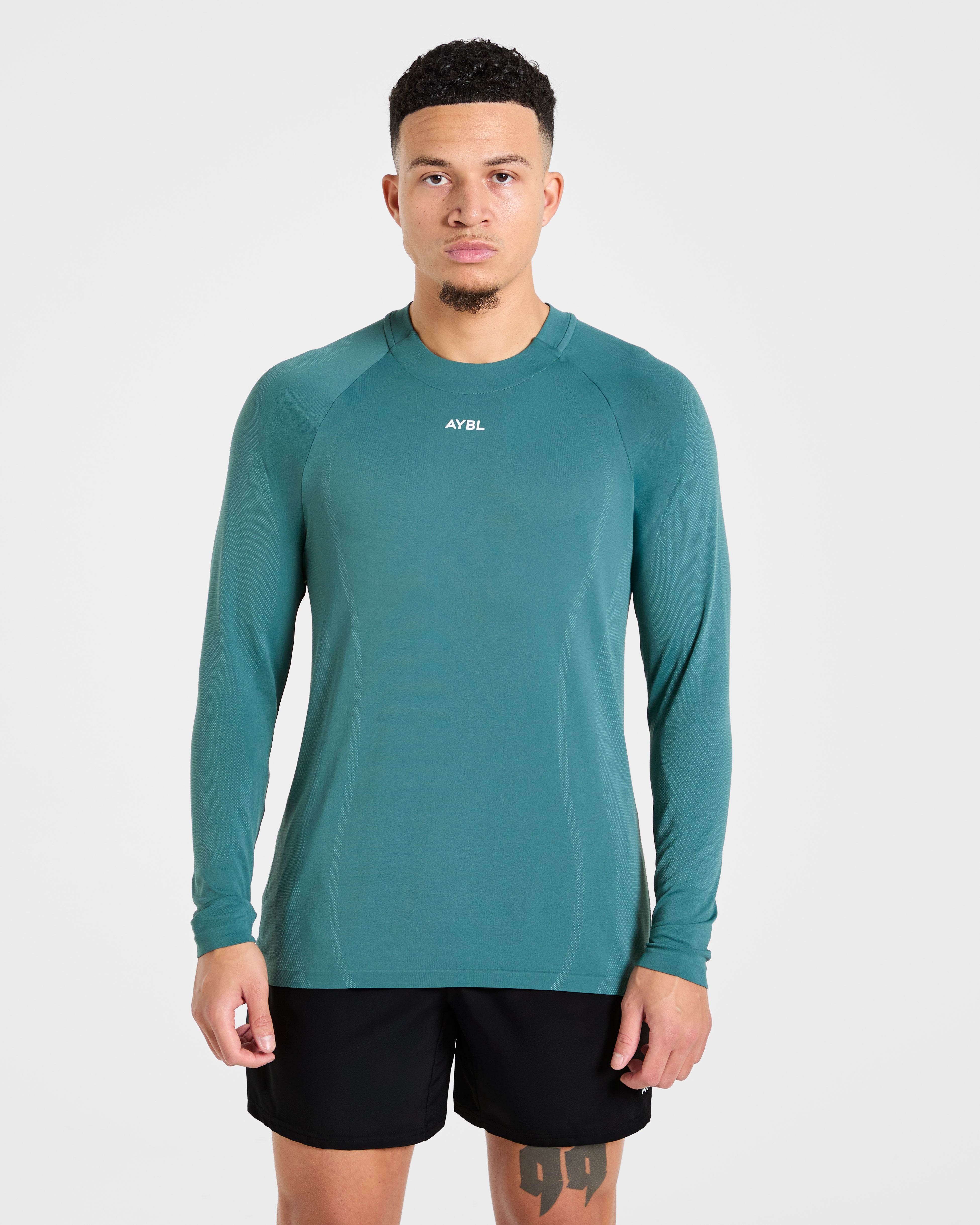 Attain Seamless Long Sleeve T Shirt - Pine Forest