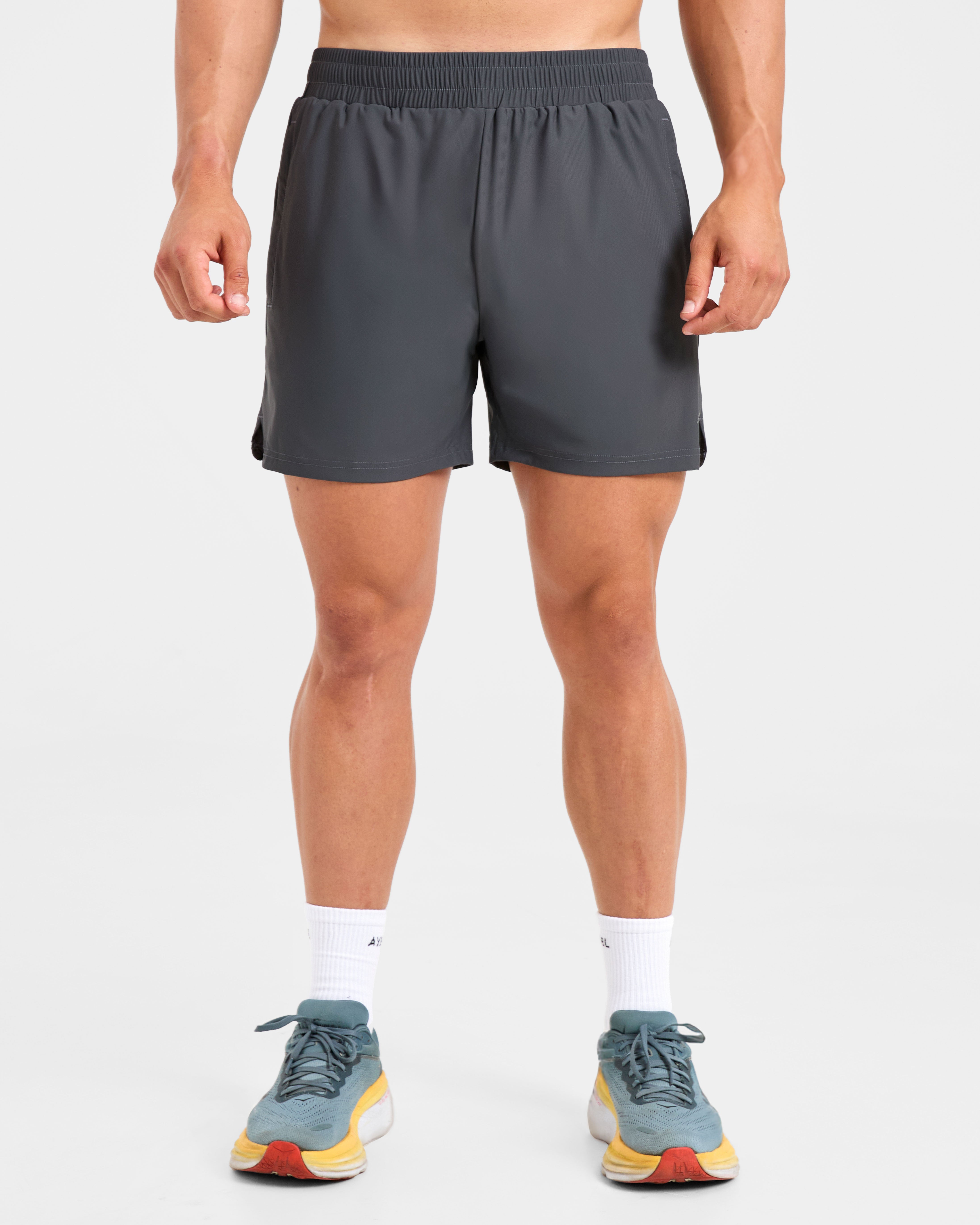 Run 5" Shorts - Hurricane Gris