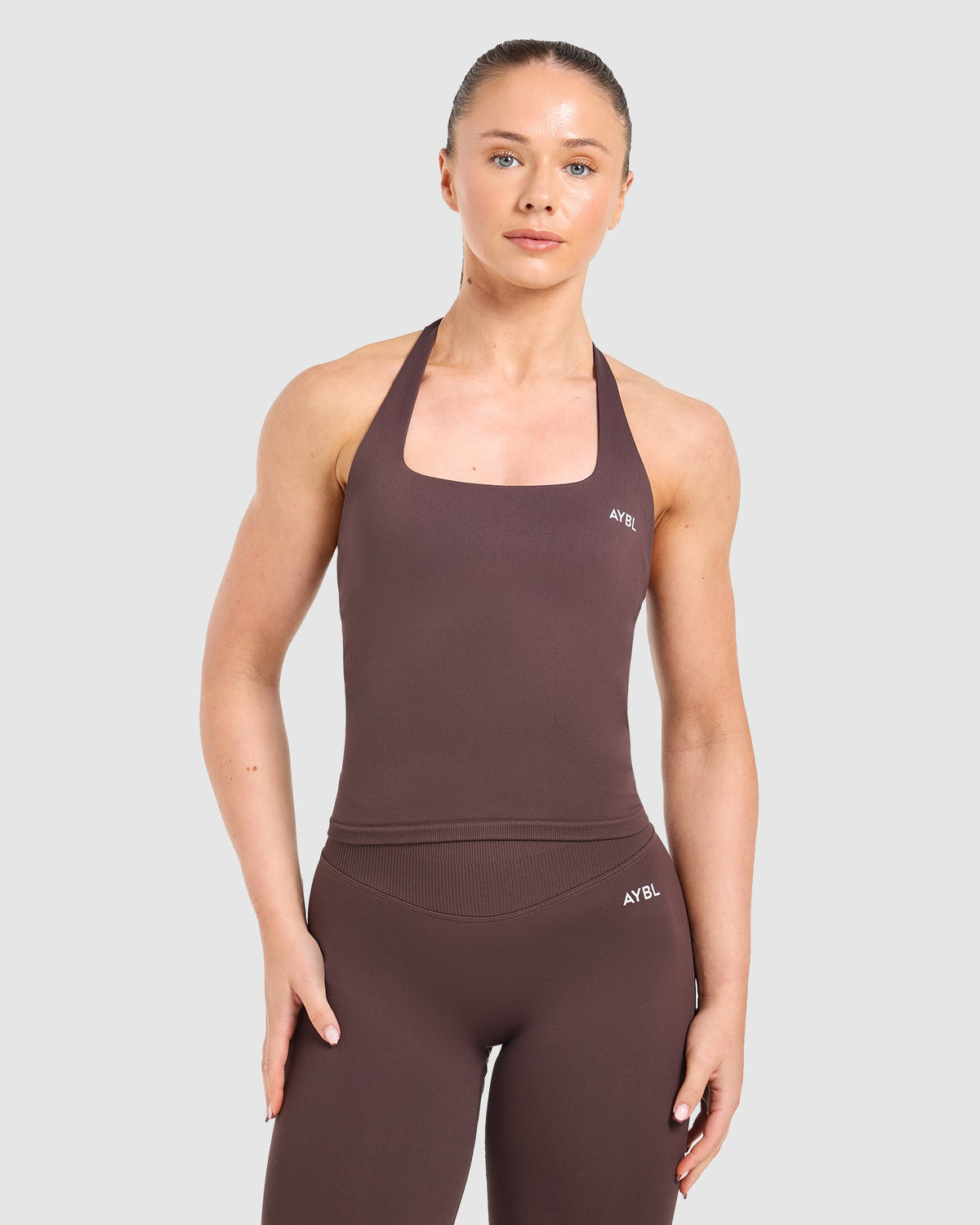 Enhance Seamless Halterneck Top - Cocoa Marron