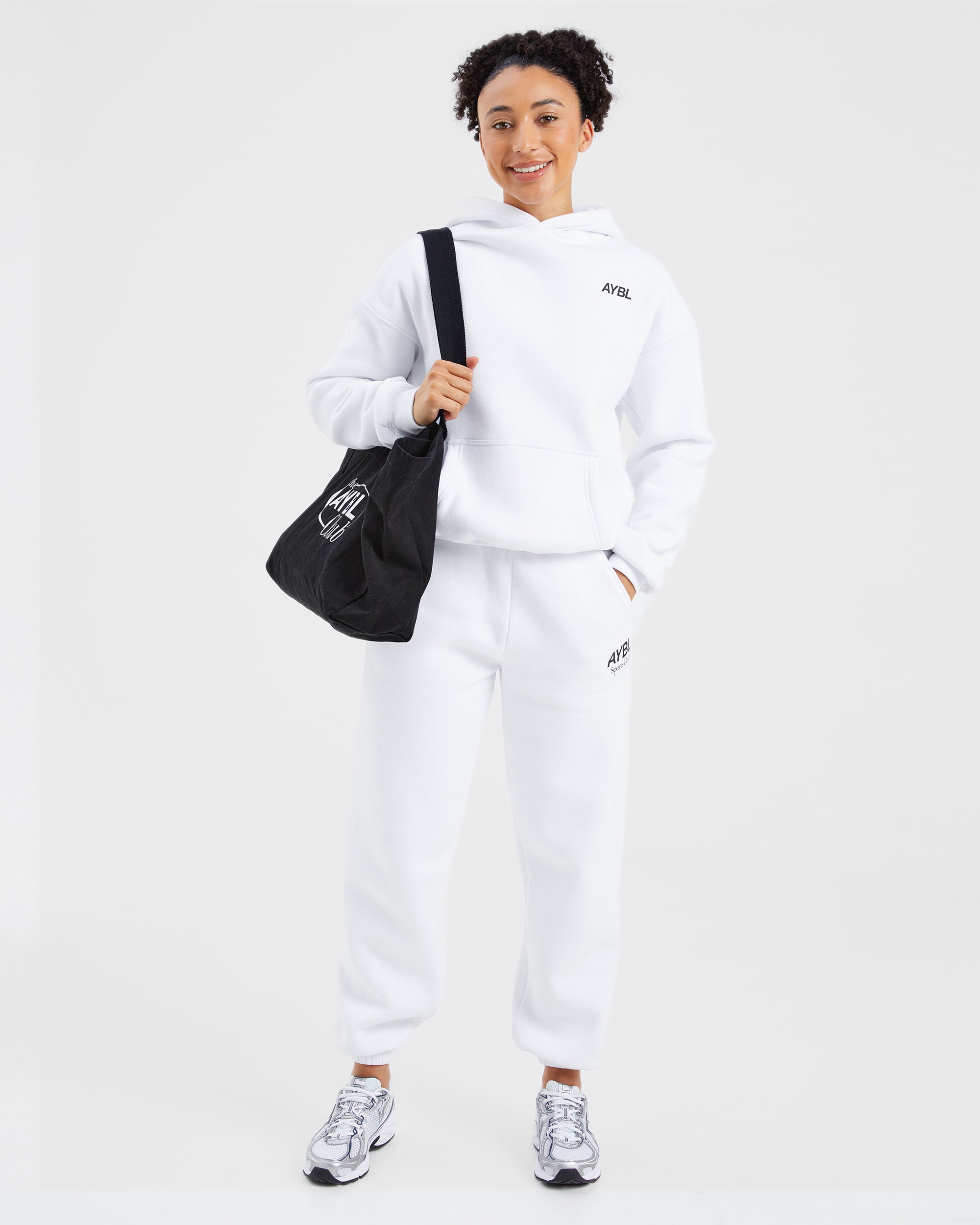 AYBL Sports Club Oversized Hoodie - Blanc