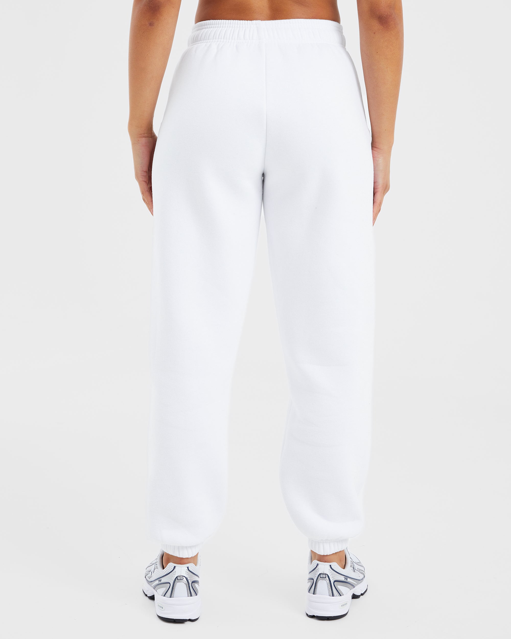 AYBL Sports Club Oversized Joggers - Blanc