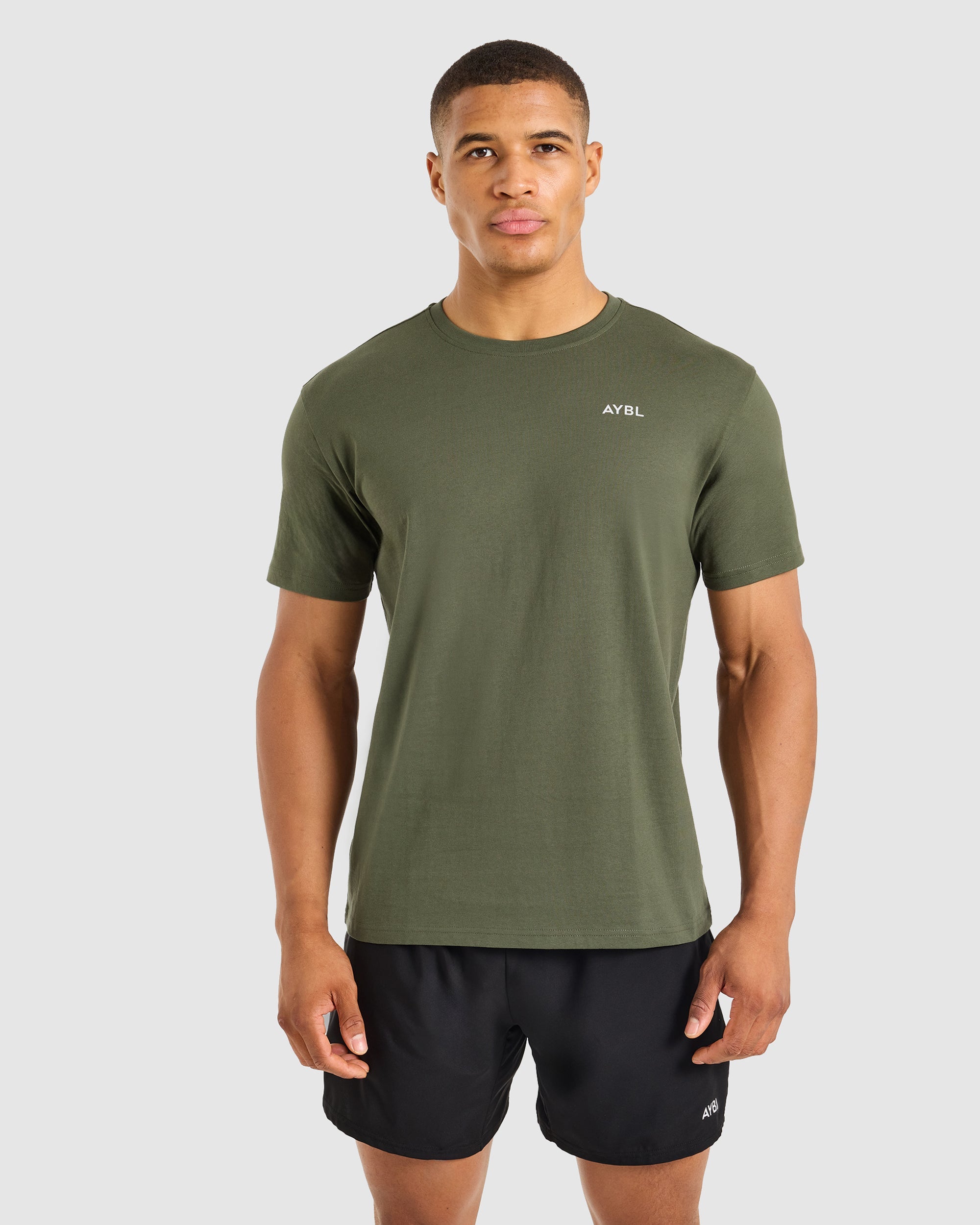 Essential T Shirt - Army Vert