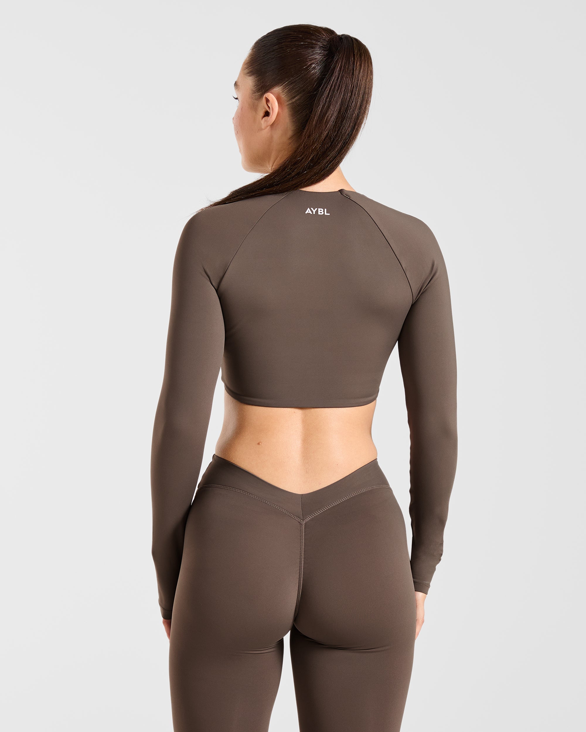 Physique Long Sleeve Crop Top - Marron