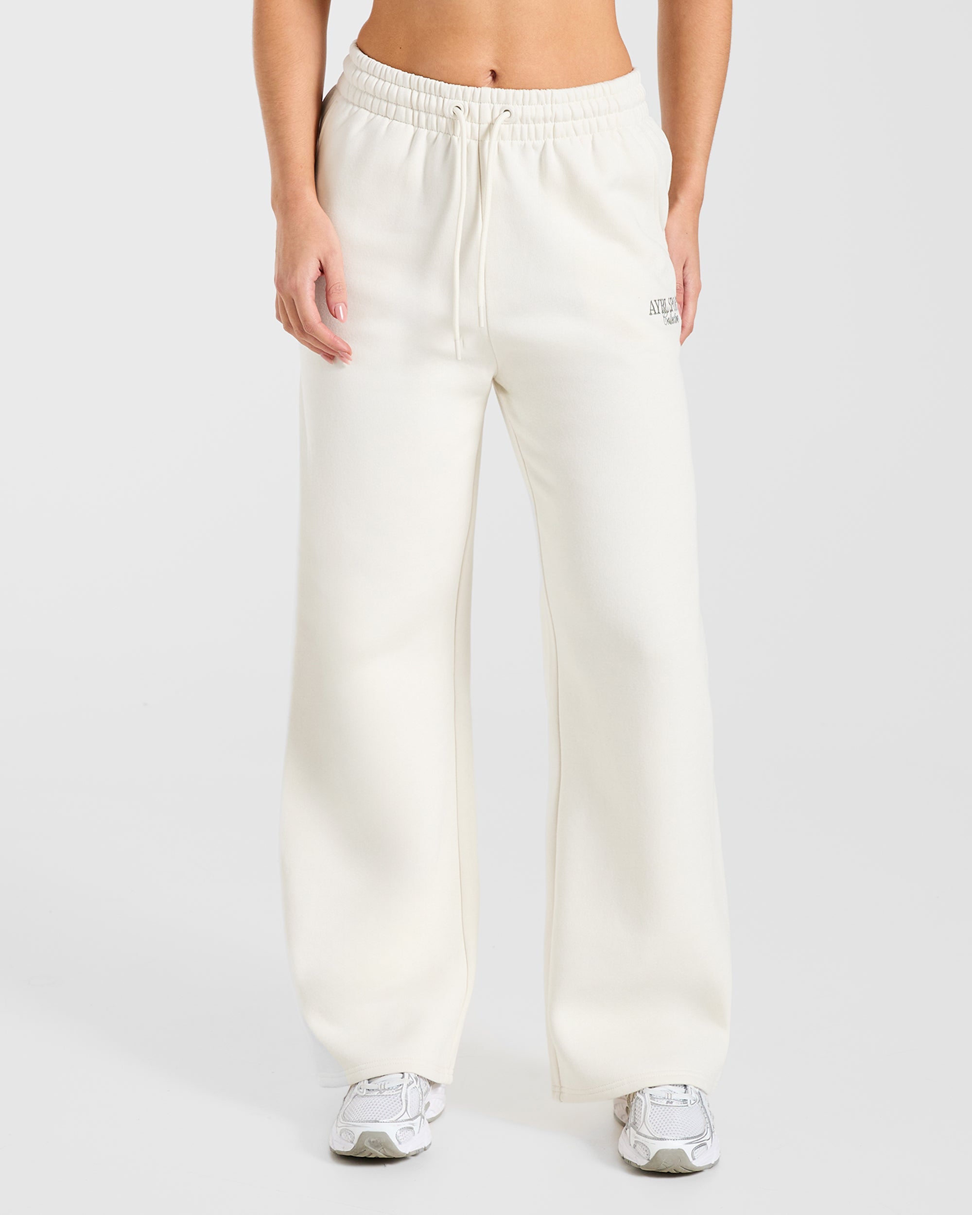 Sports Collective Oversized Straight Leg Joggers - Off Blanc/Vert
