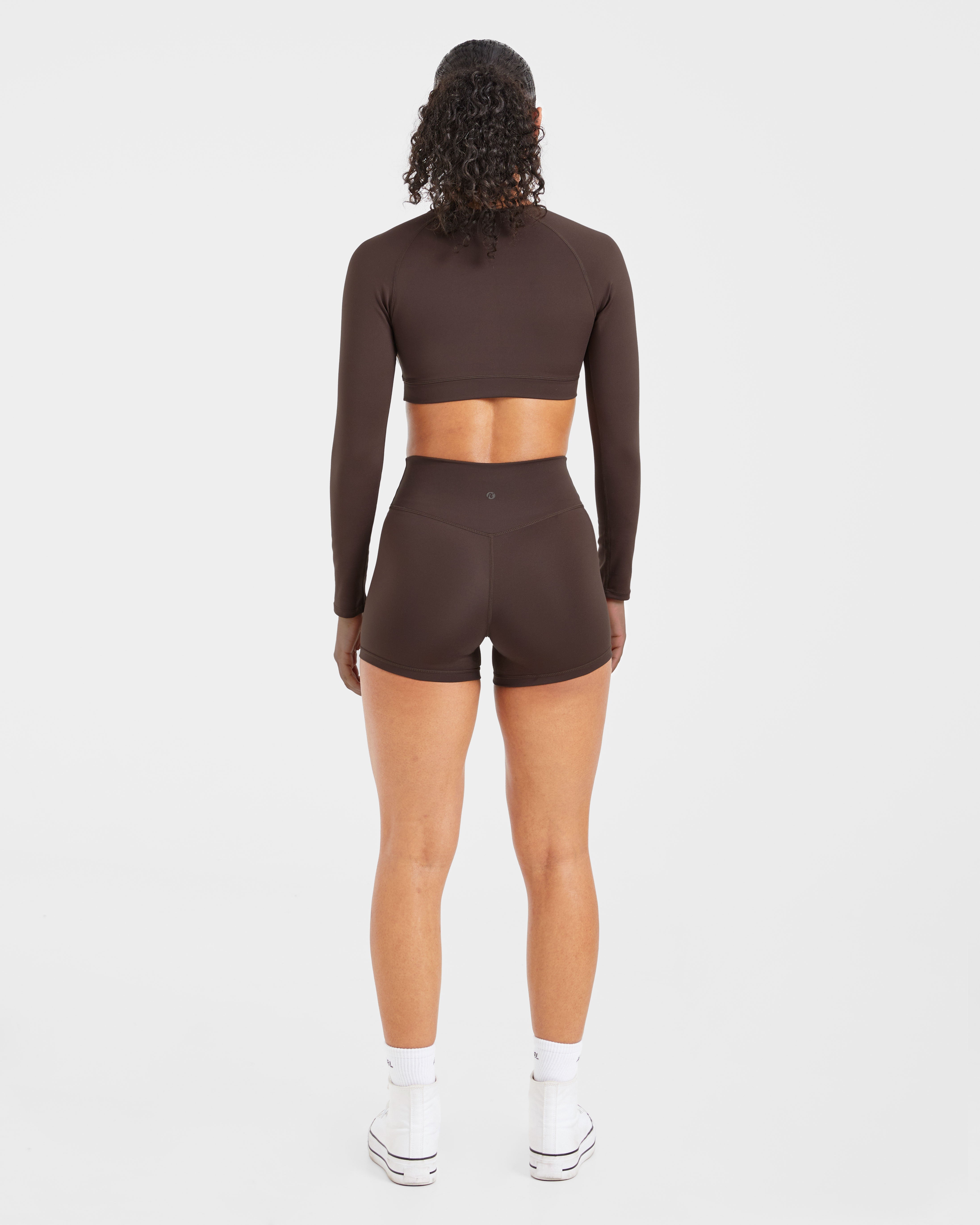 Staple Long Sleeve Crop Top - Coffee Brun