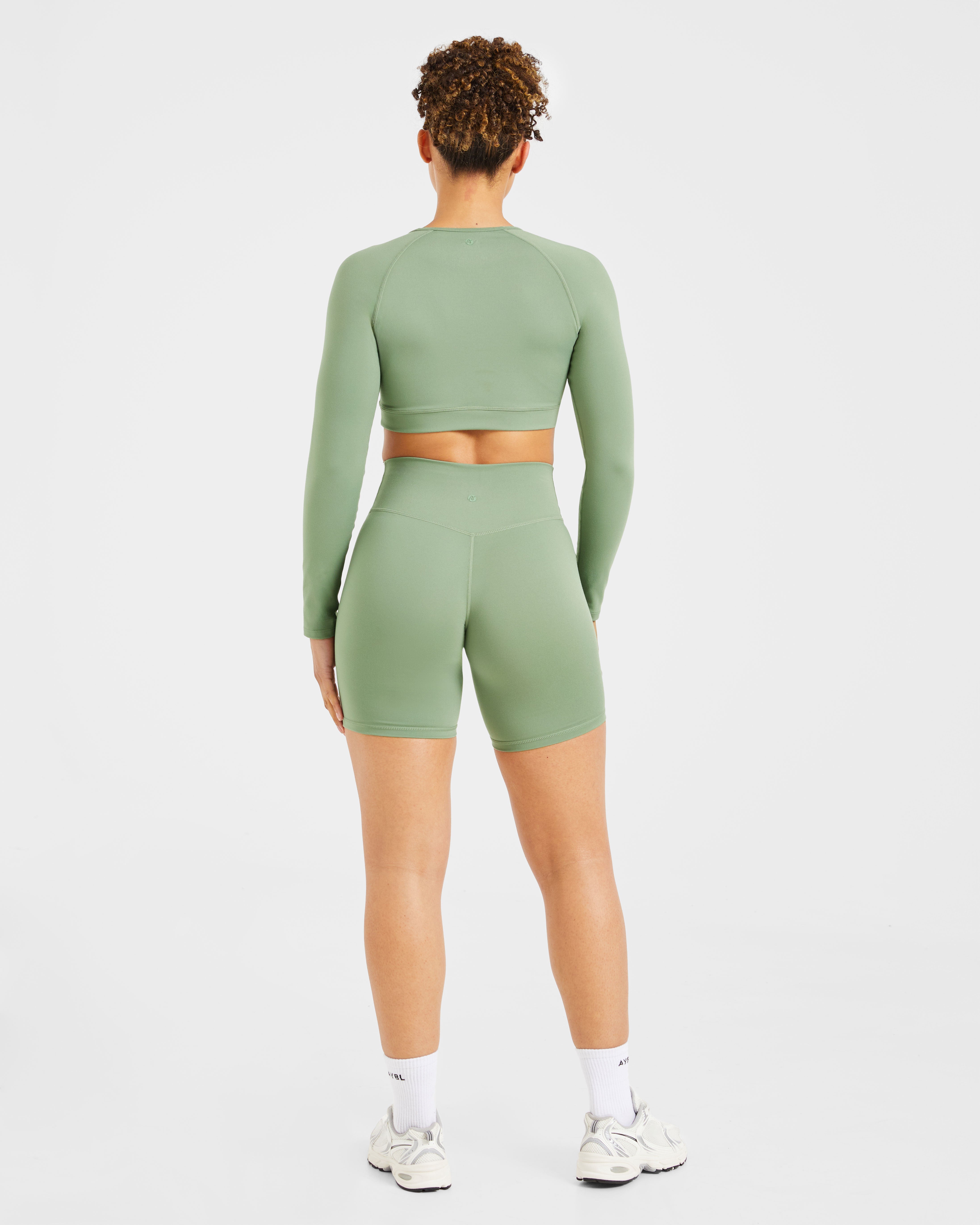 Staple Long Sleeve Crop Top - Olive Vert