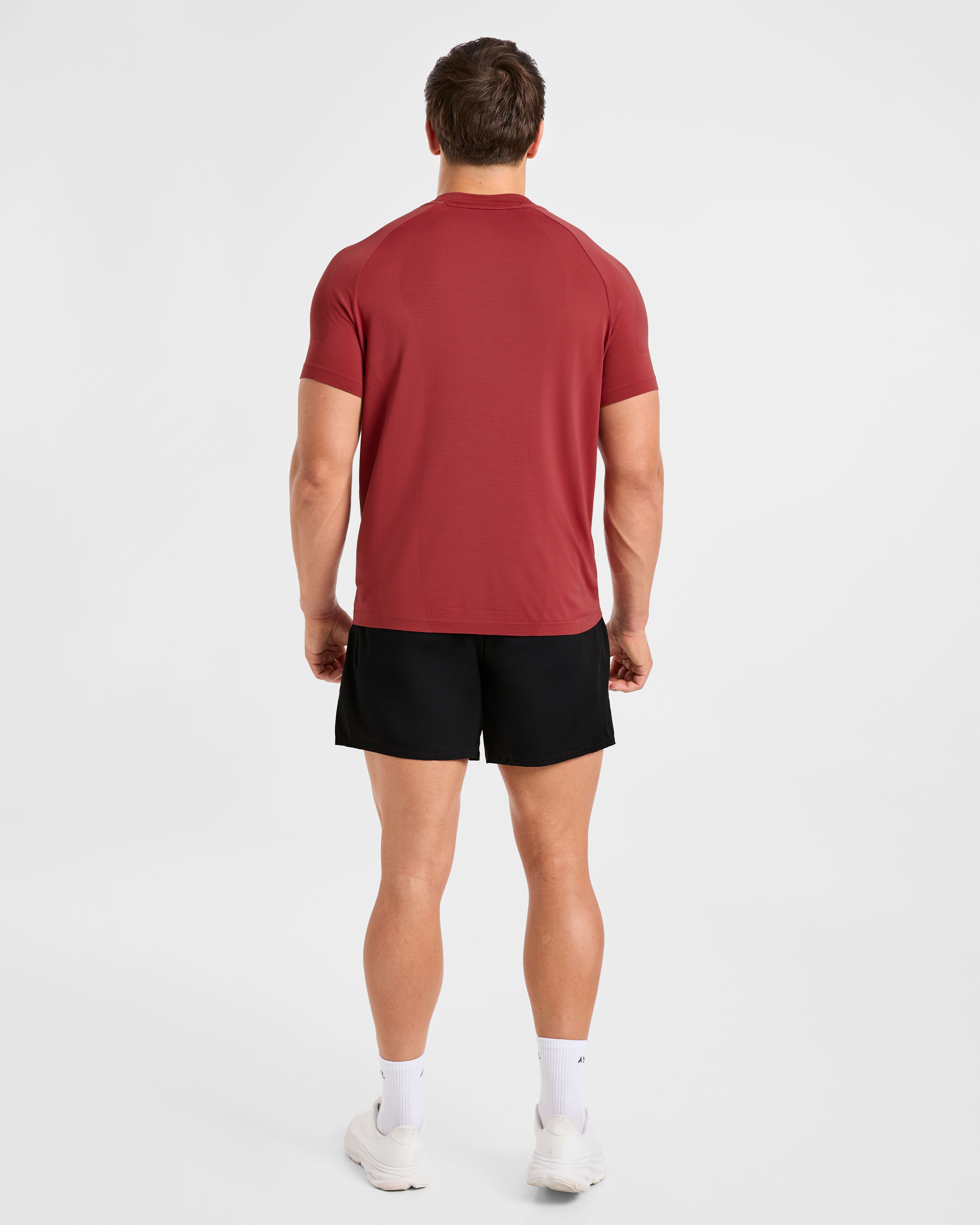 Attain Seamless T Shirt - Maroon Rouge
