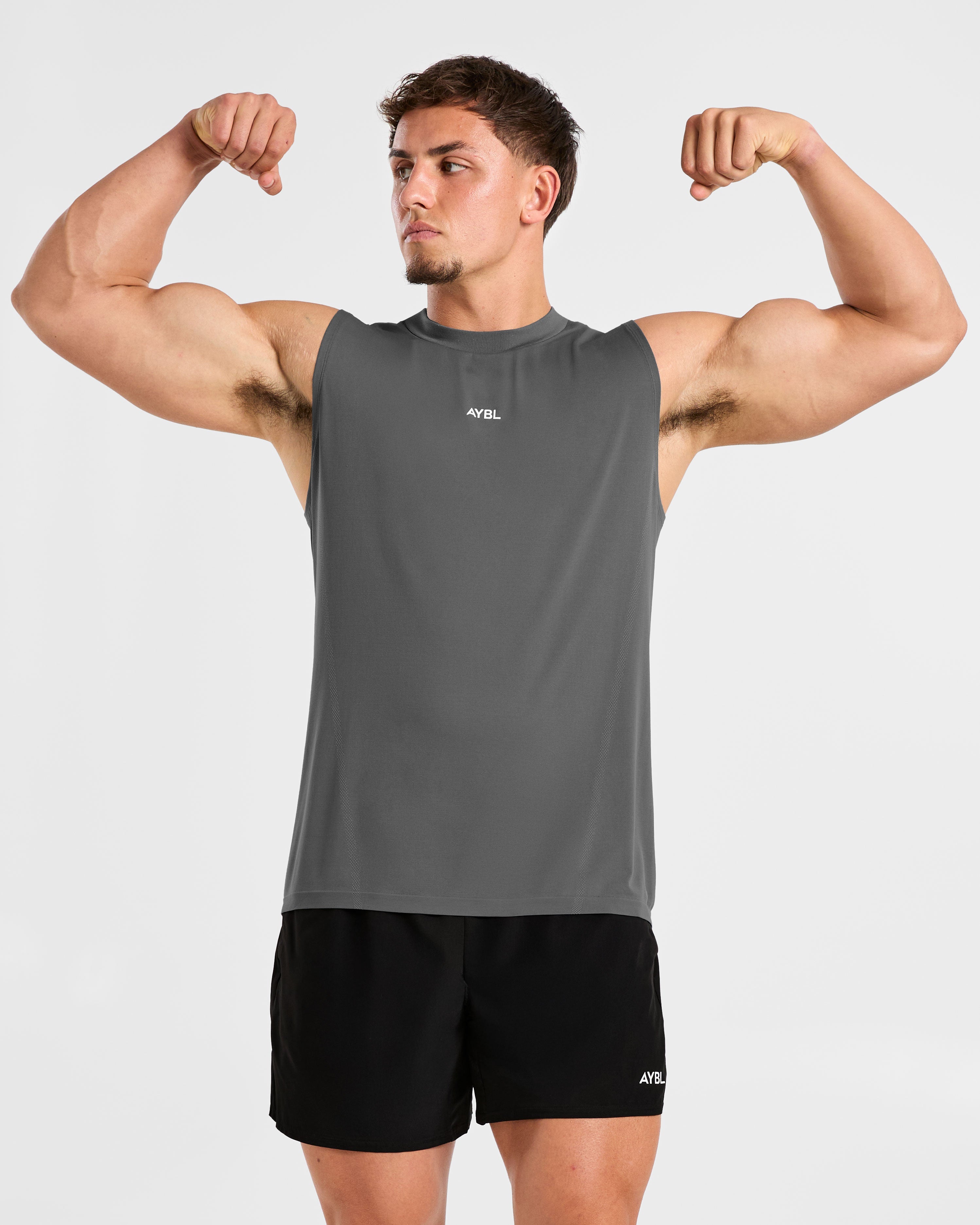 Attain Seamless Vest - Storm Gris