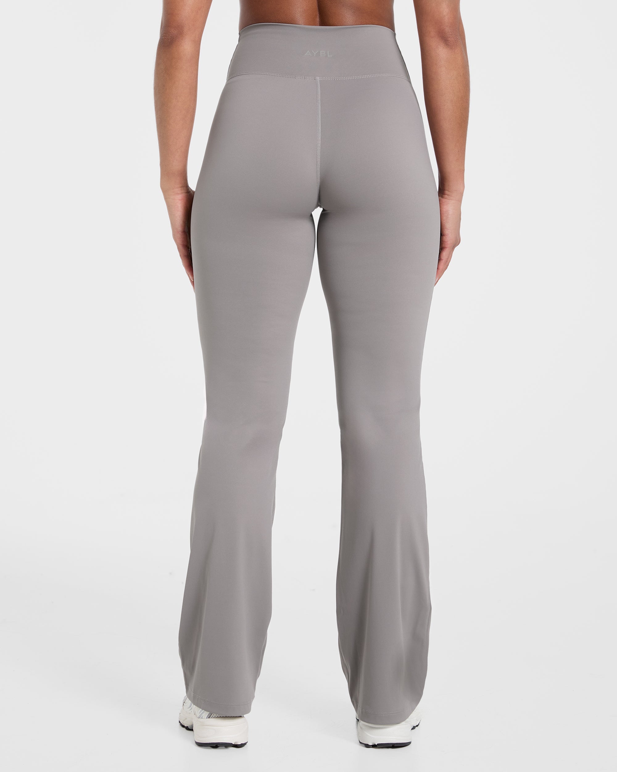 Sculpt Wrap Flared Leggings - Smoke Gris