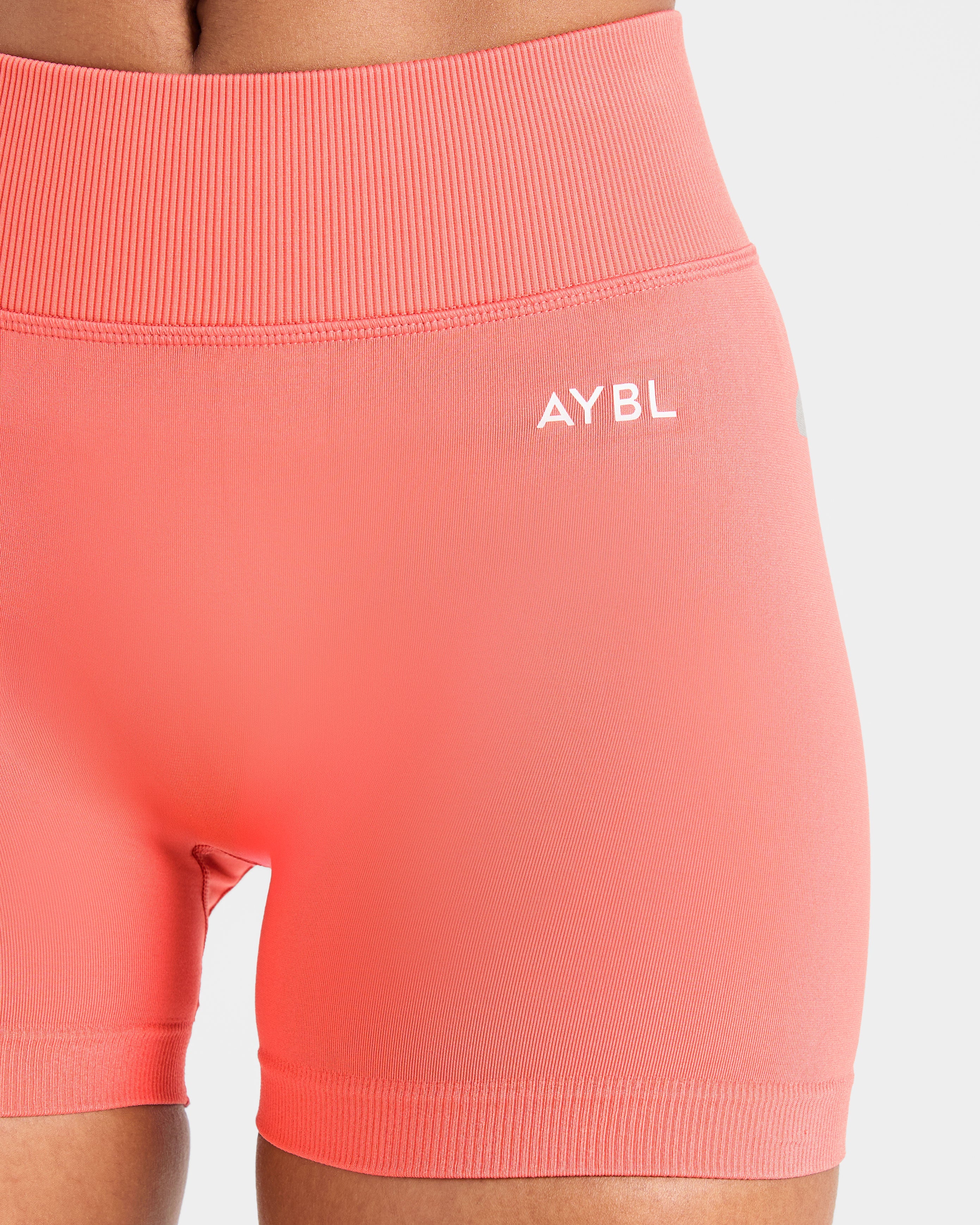 Adapt Seamless Shorts - Summer Pêche
