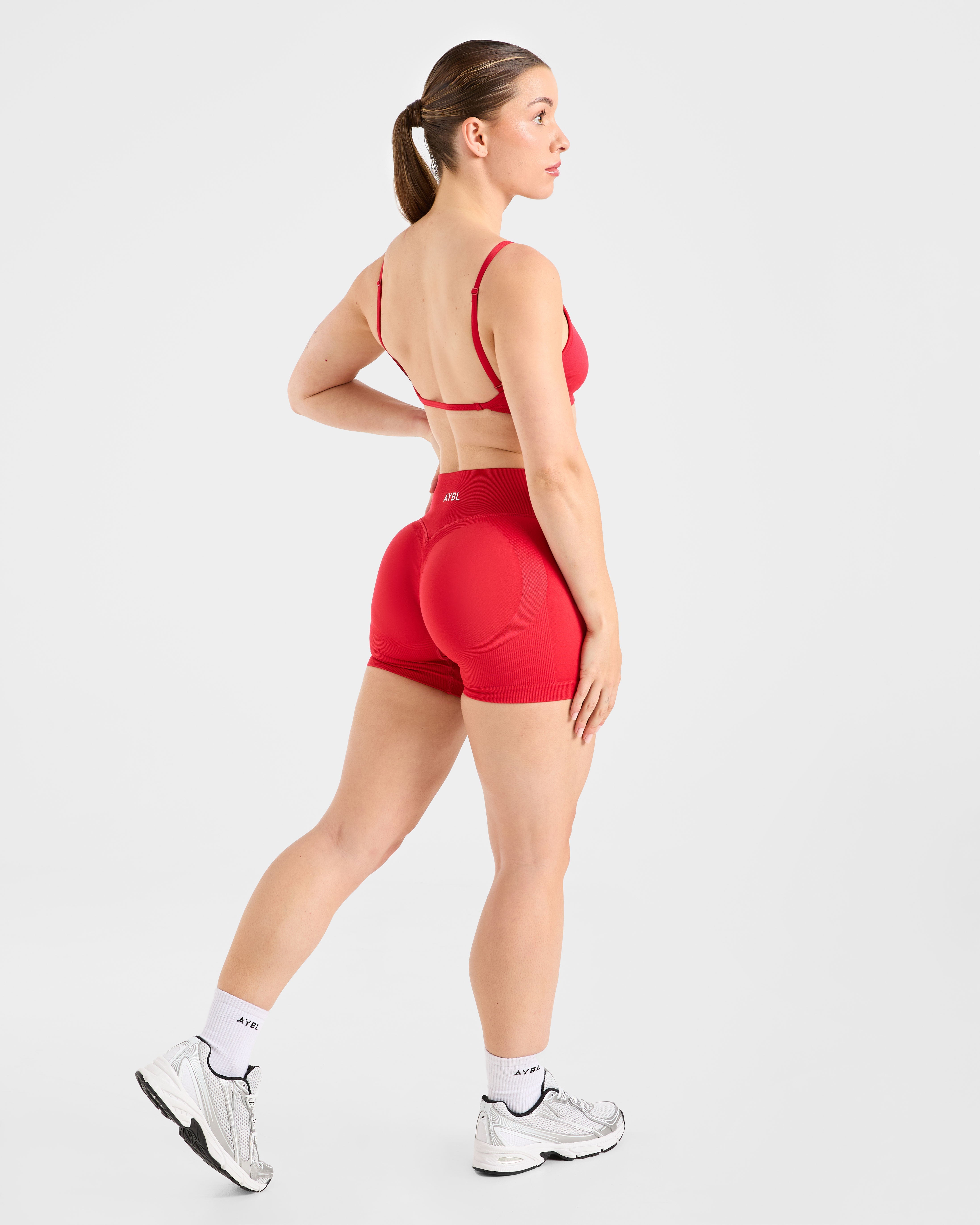 Adapt Seamless Strappy Sports Bra - Salsa Rouge
