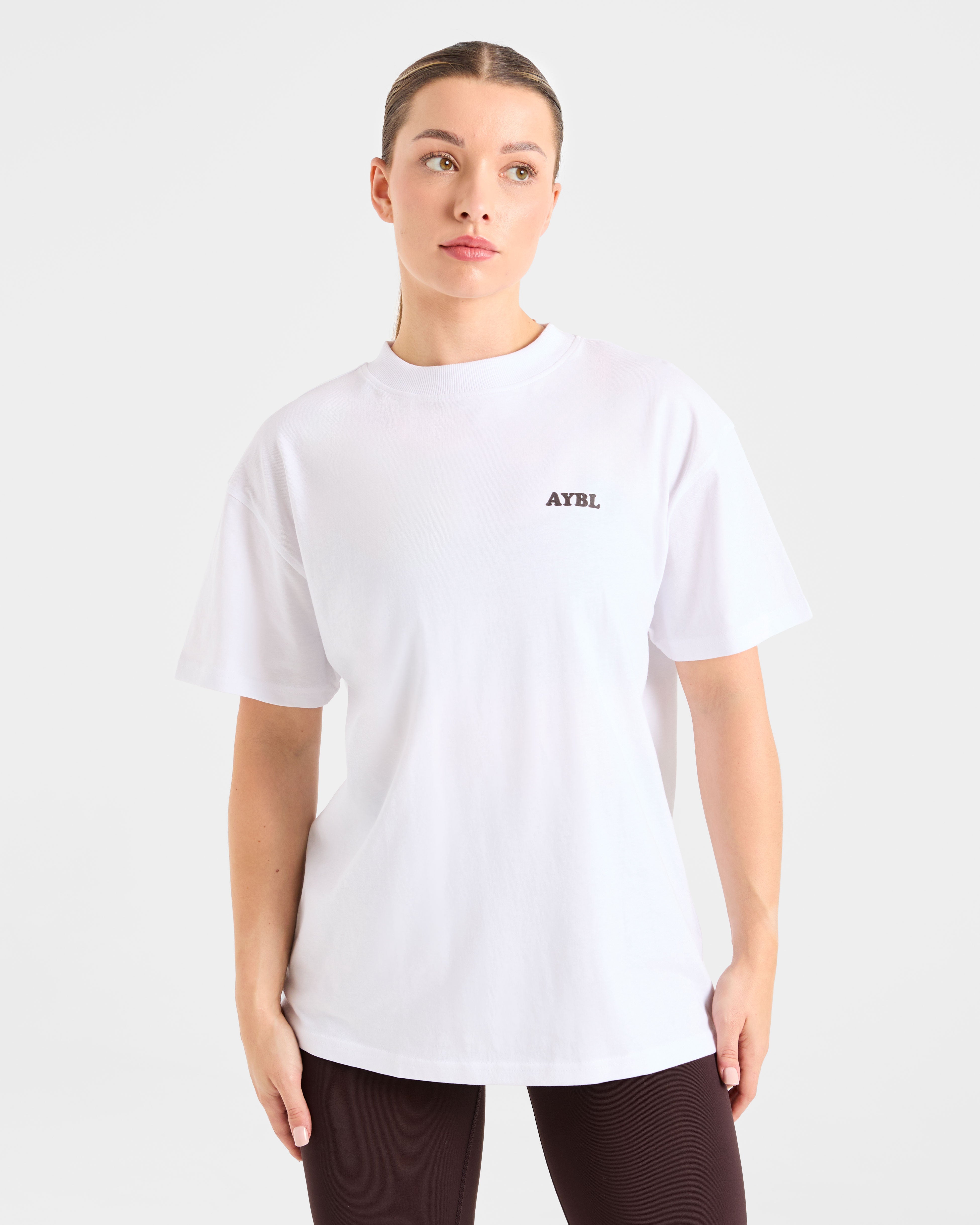 Sports Club Wavy Oversized T Shirt - Blanc/Cocoa Marron