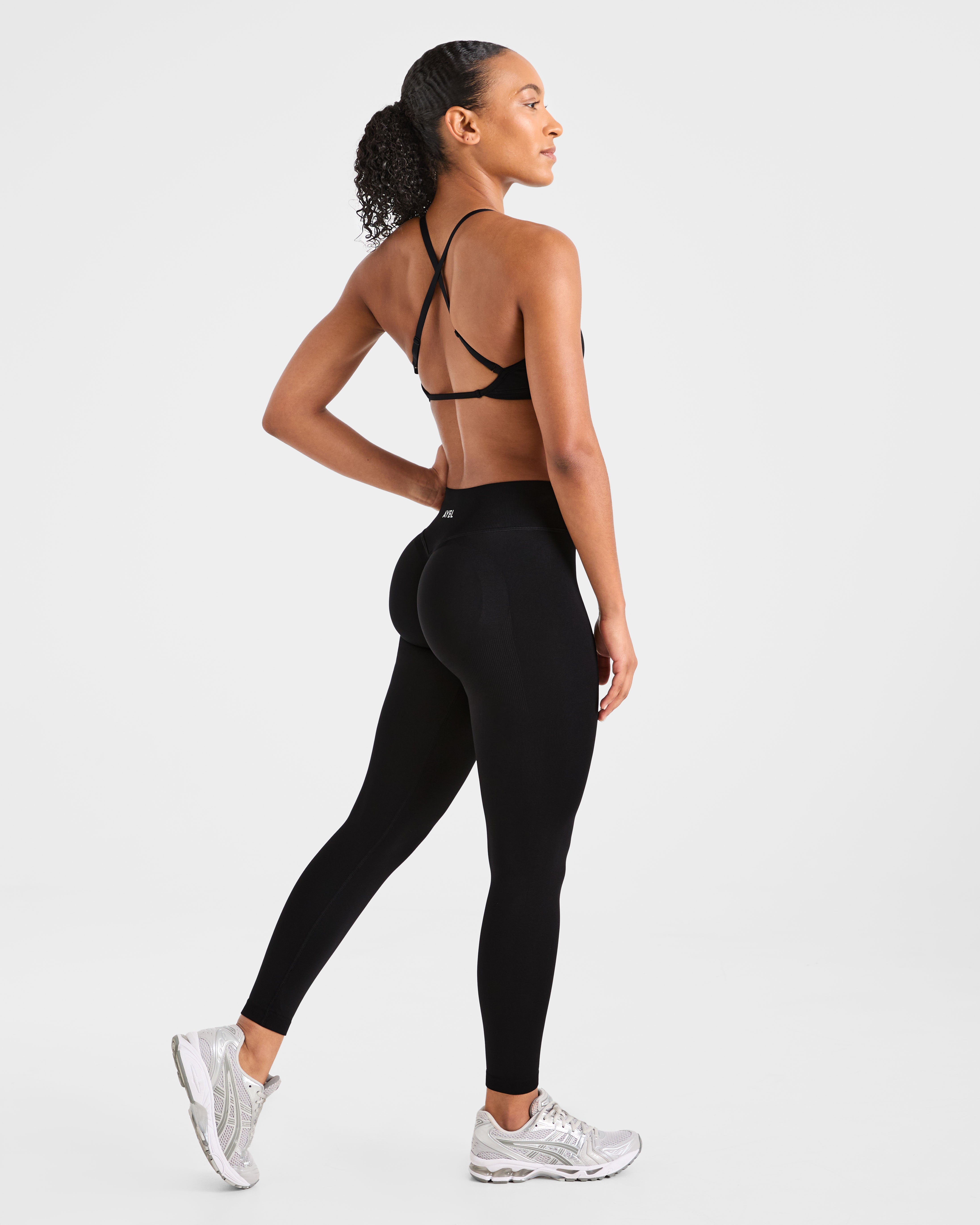 Adapt Seamless Strappy Sports Bra - Noir