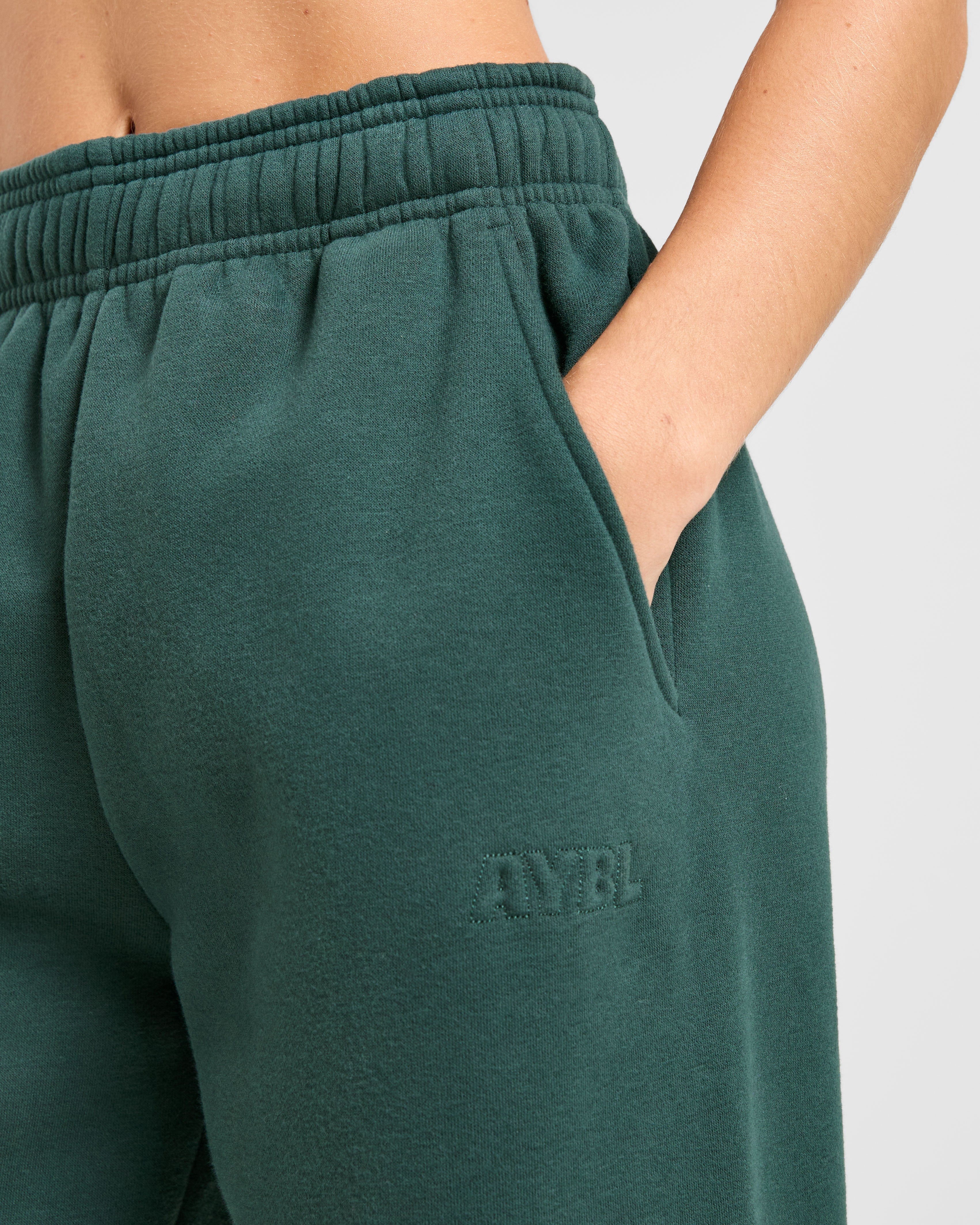 Classic Plush Oversized Straight Leg Joggers - Pine Vert