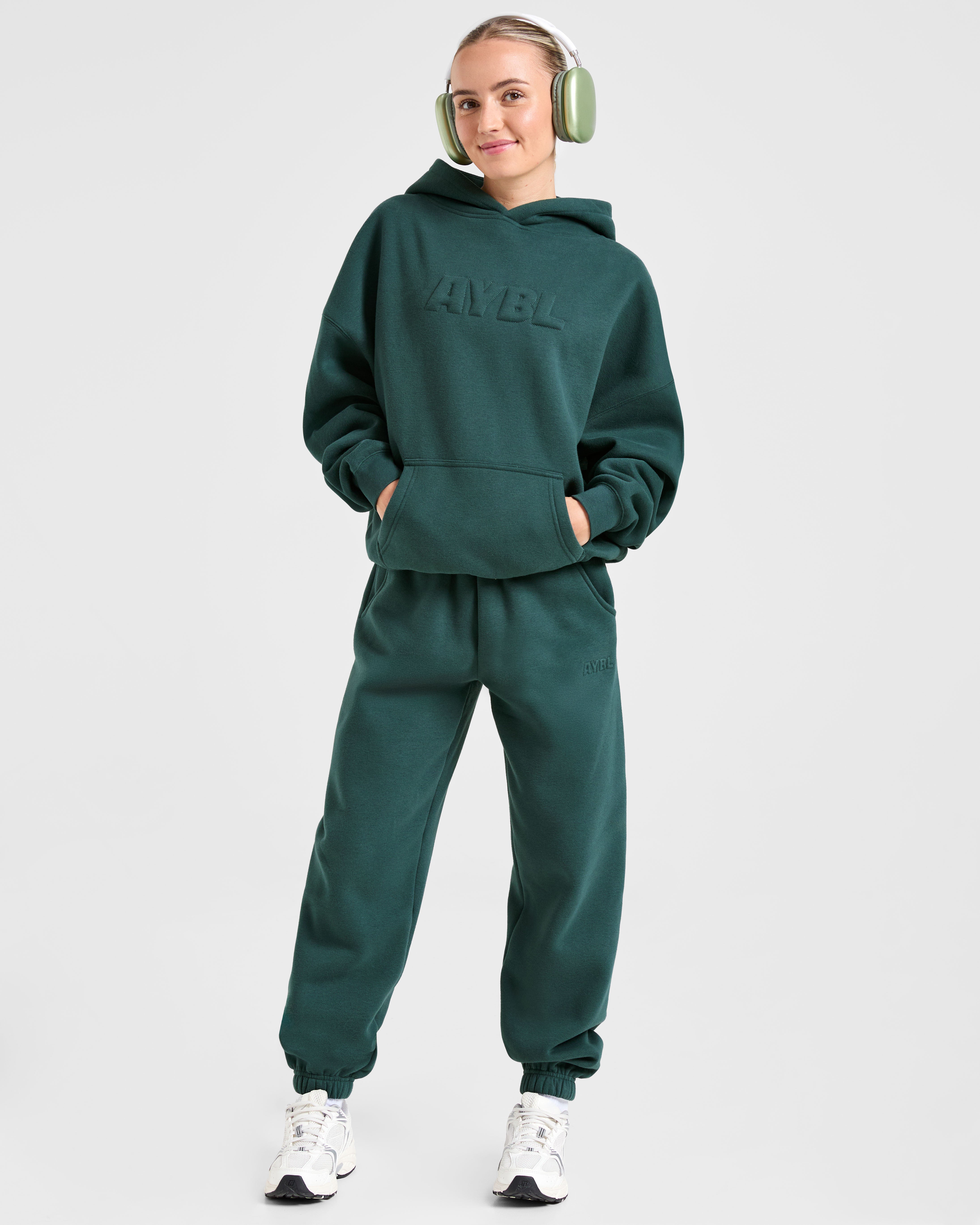 Classic Plush Oversized Joggers - Pine Vert