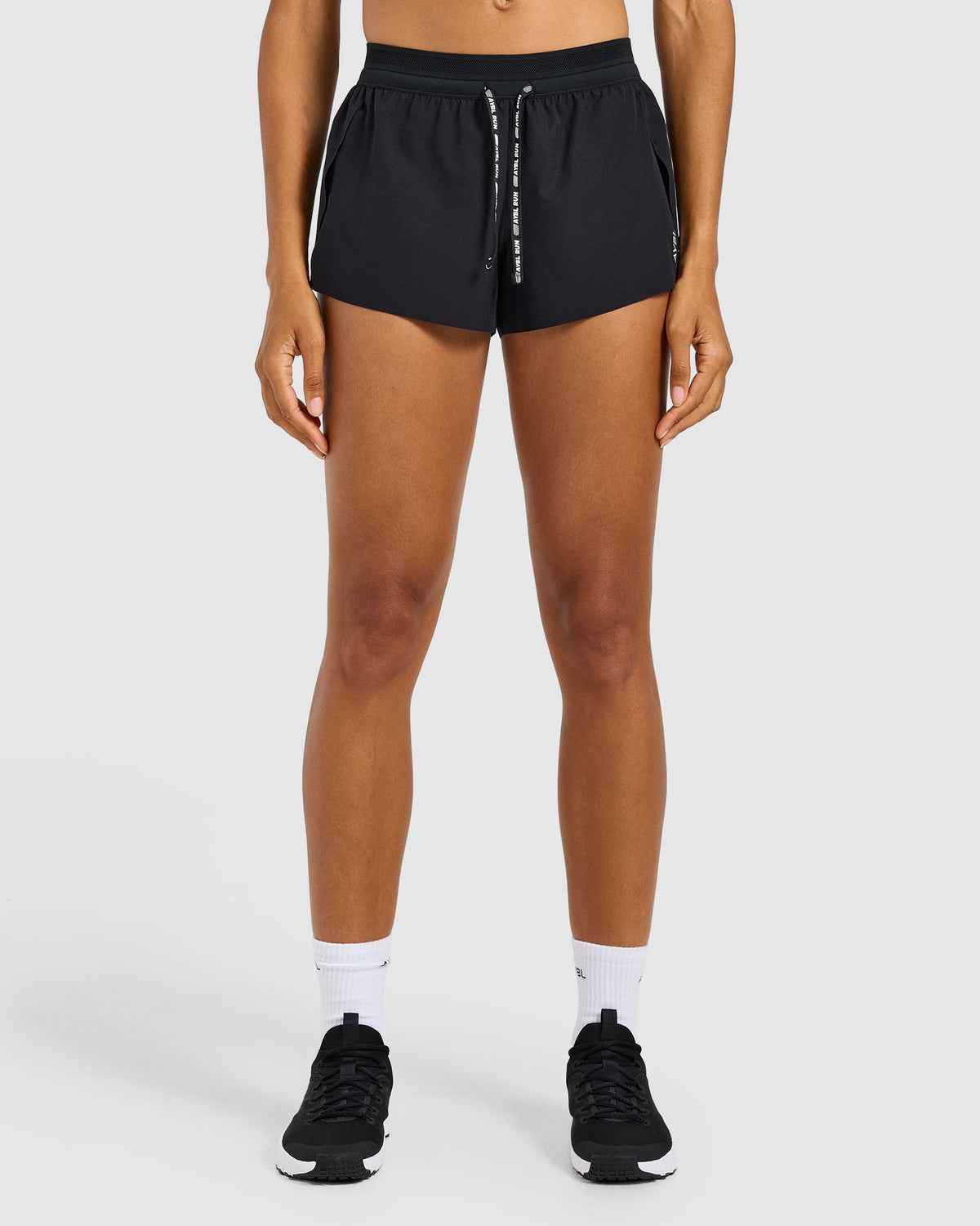 Run Low Rise 3" Shorts - Noir