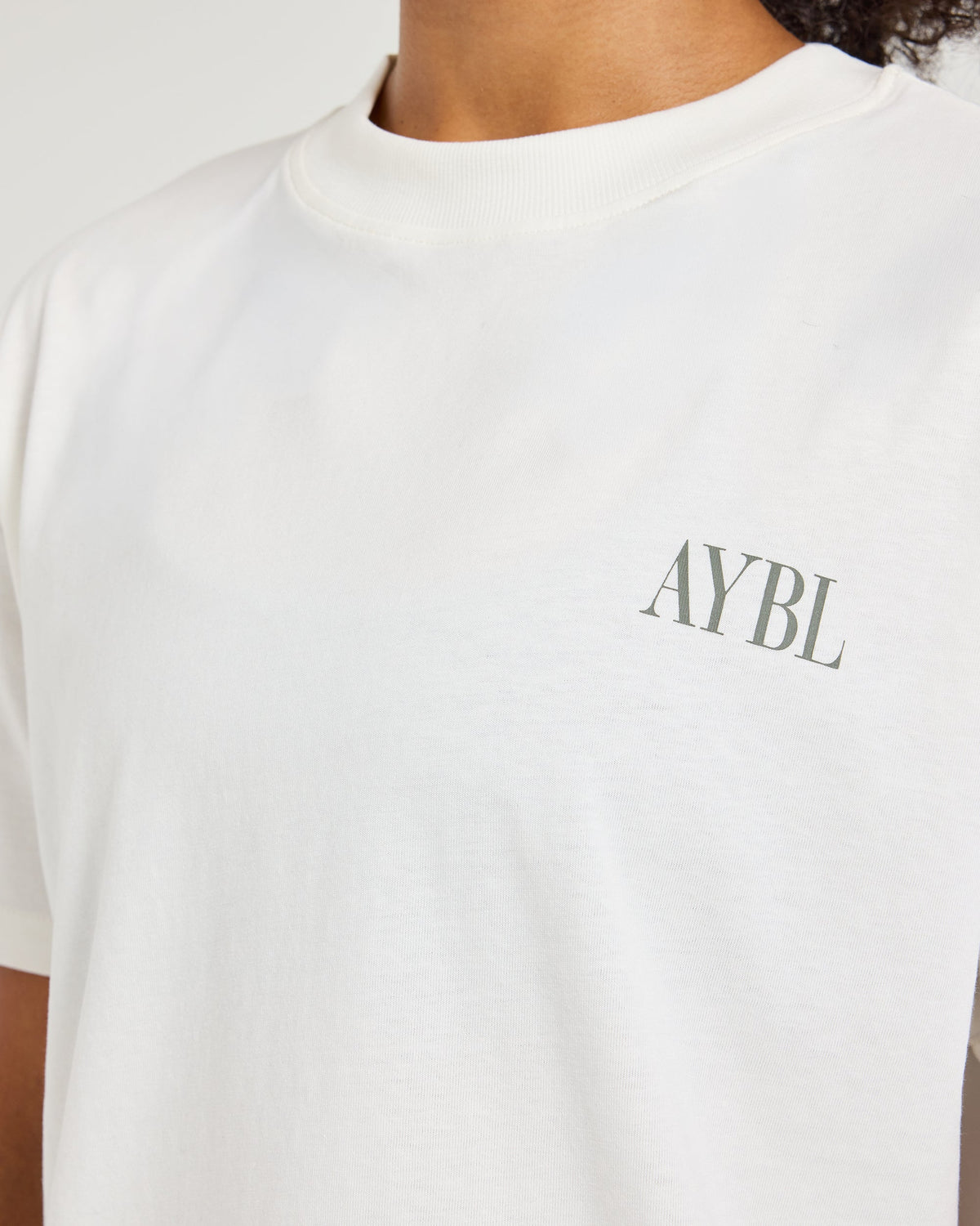 Goddess Of Gains Oversized T Shirt - Off Blanc