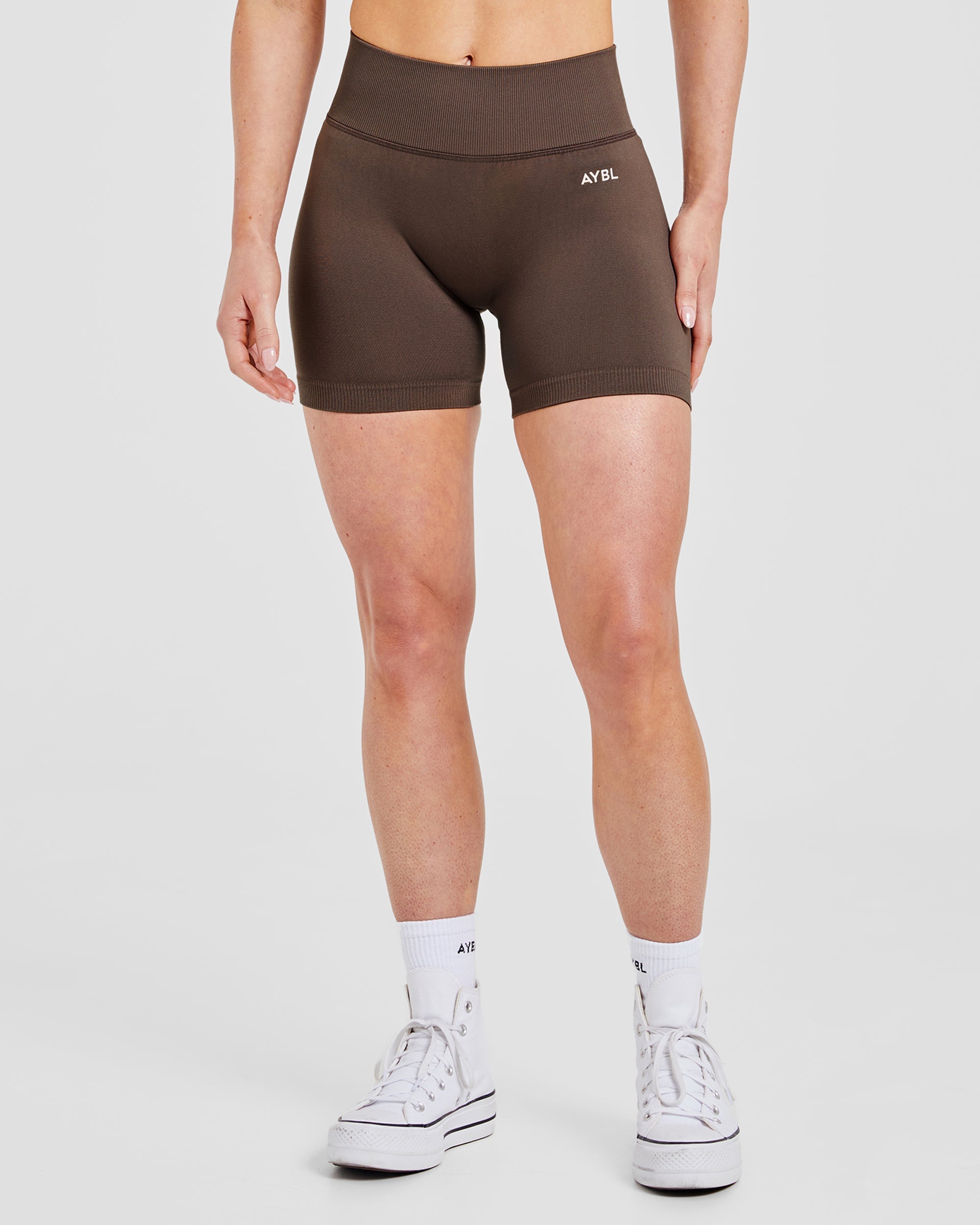 Adapt Seamless Shorts - Brun