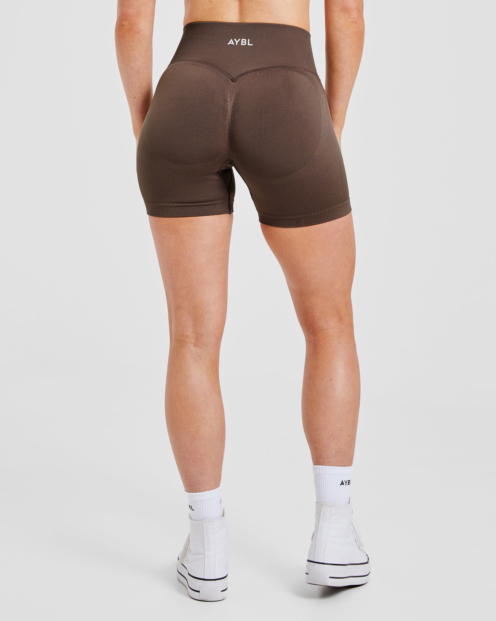 Adapt Seamless Shorts - Brun