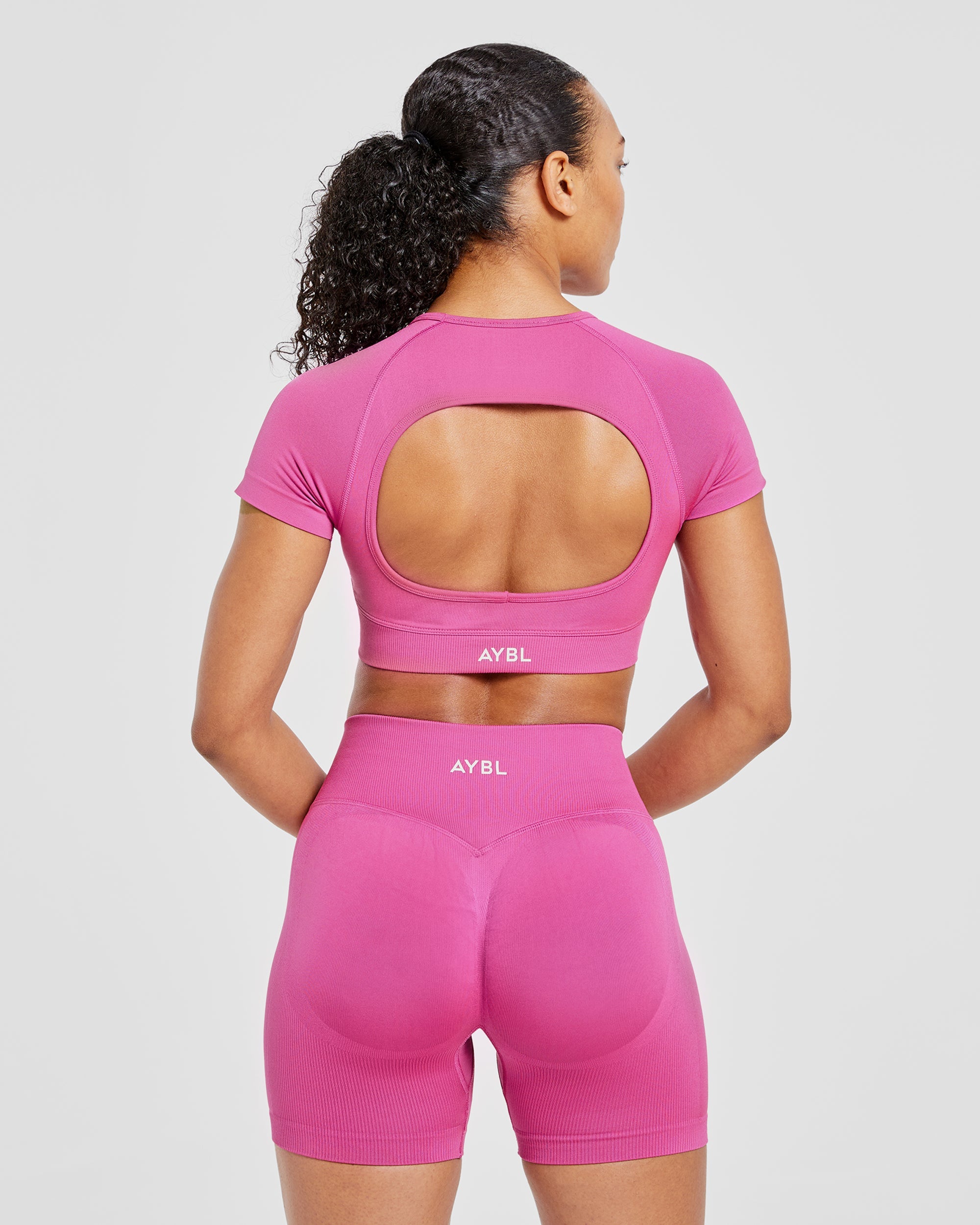 Adapt Seamless Crop Top - Rose