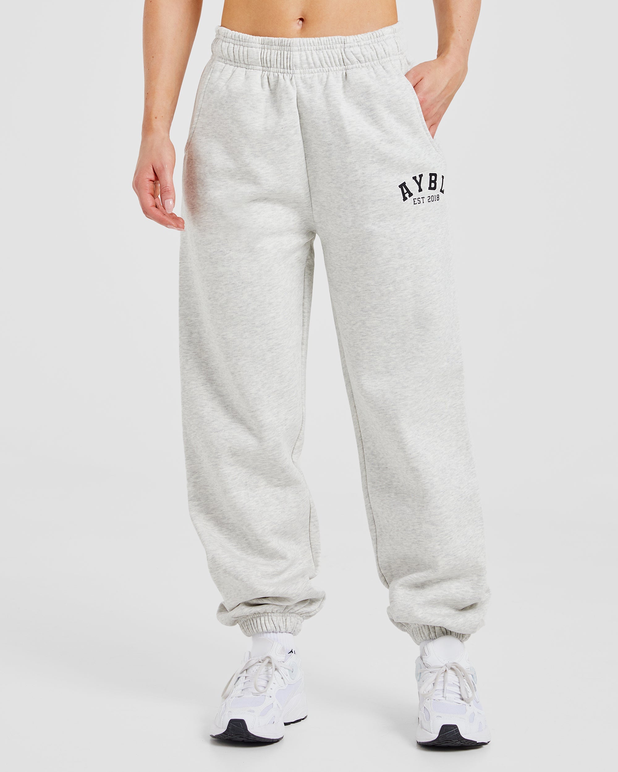 Varsity Graphic Oversized Joggers - Gris Marl