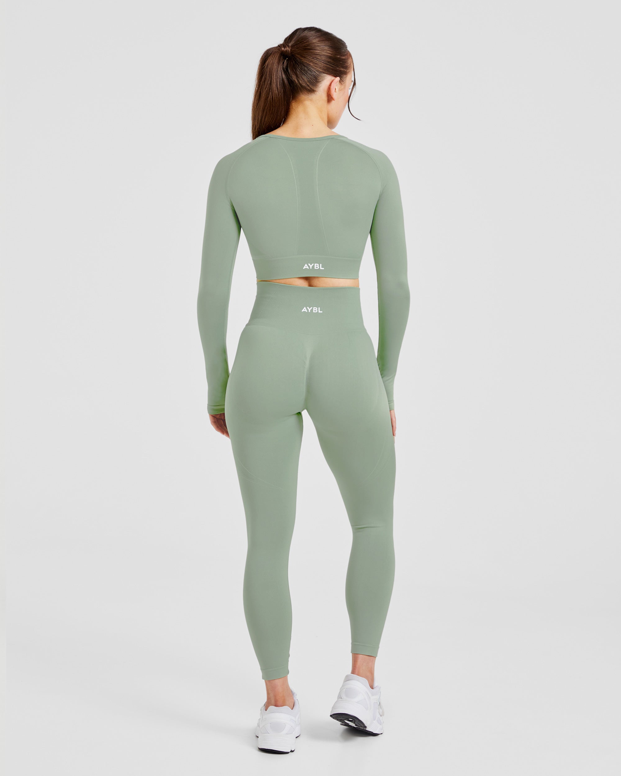 Empower Seamless Long Sleeve Crop Top - Grove Vert