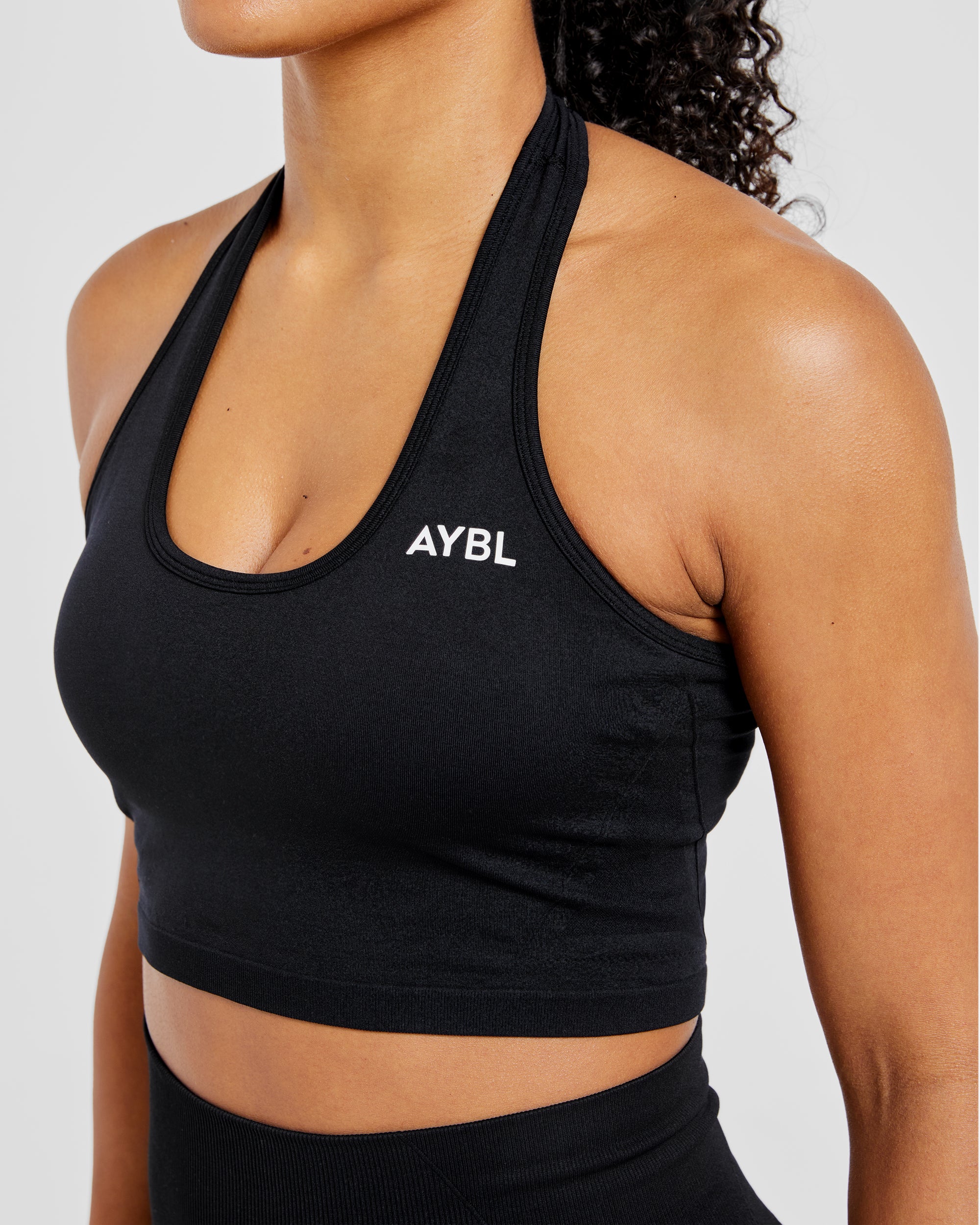 Empower Seamless Halterneck Crop Top - Noir