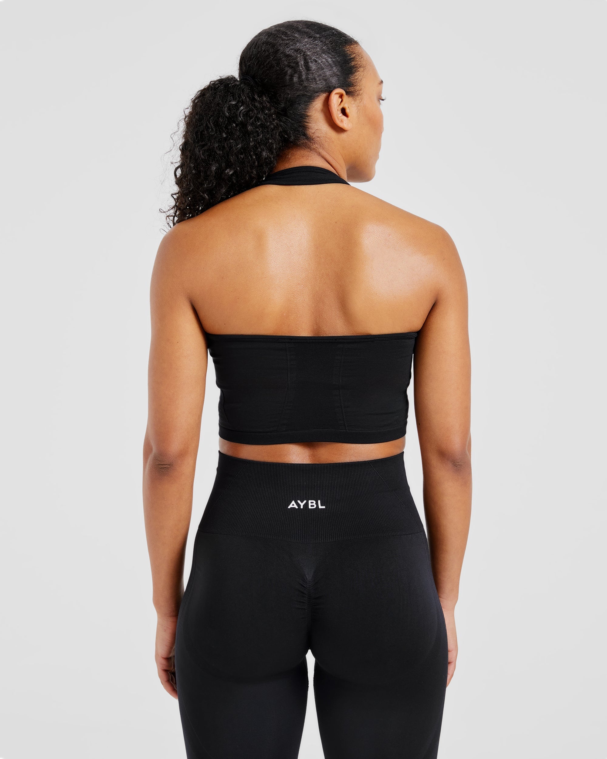 Empower Seamless Halterneck Crop Top - Noir