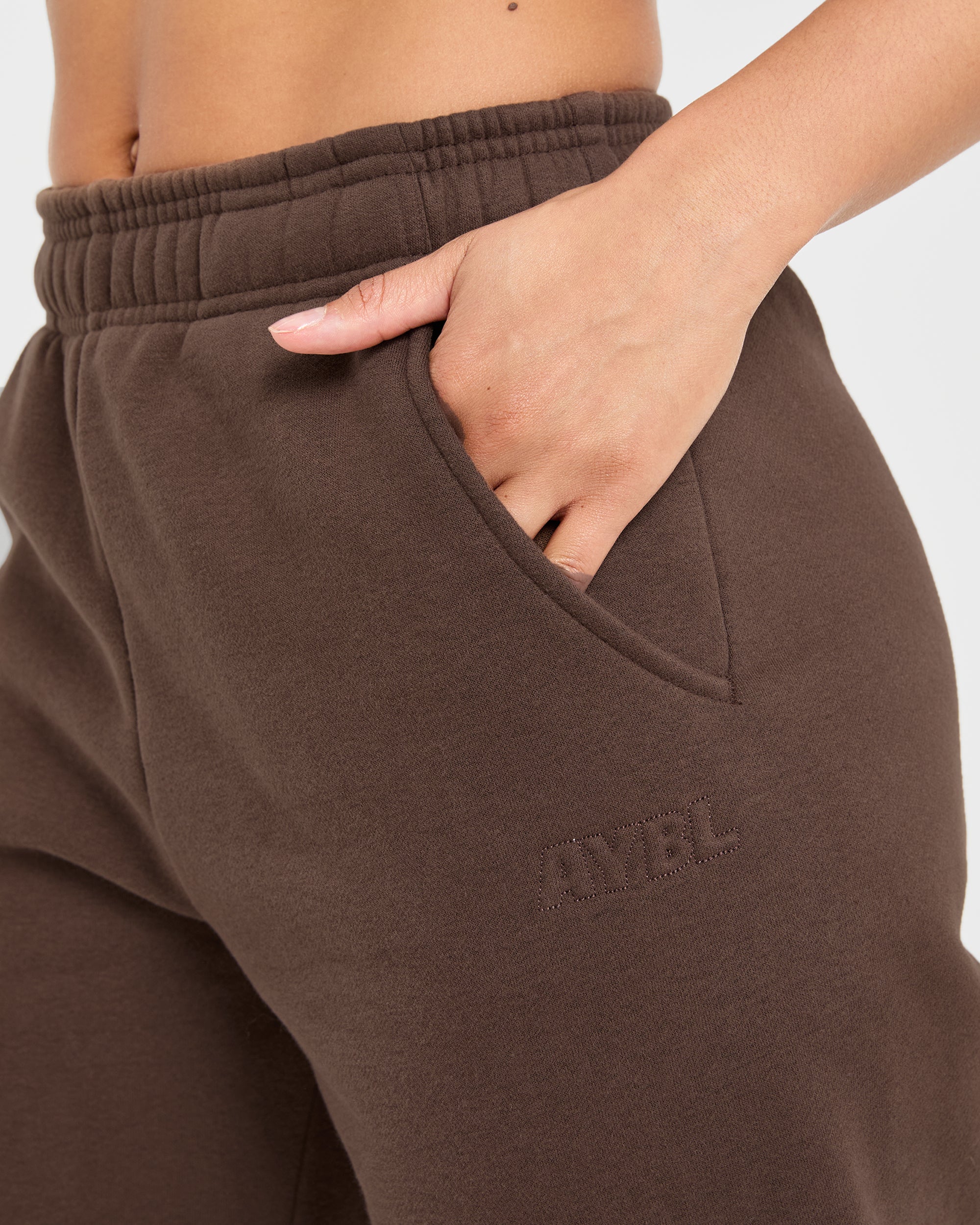 Classic Plush Oversized Joggers - Marron