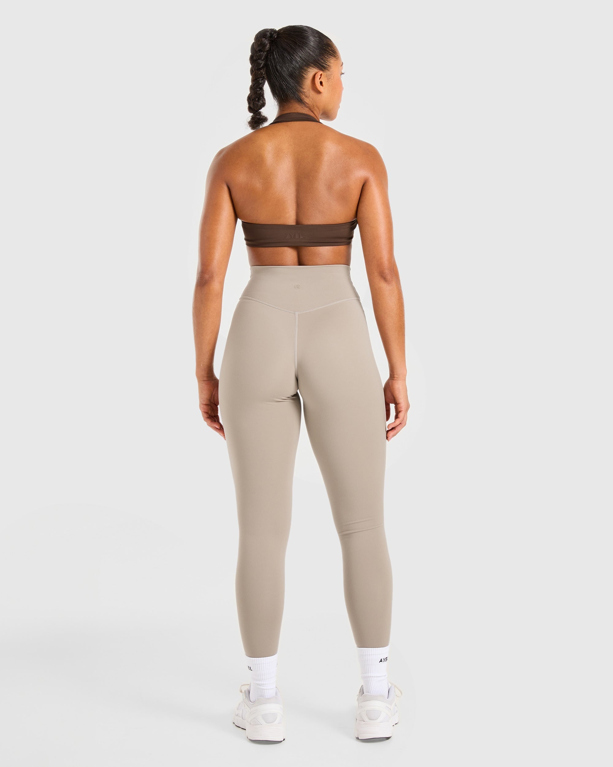 Essential Halterneck Sports Bra - Deep Cocoa Brun